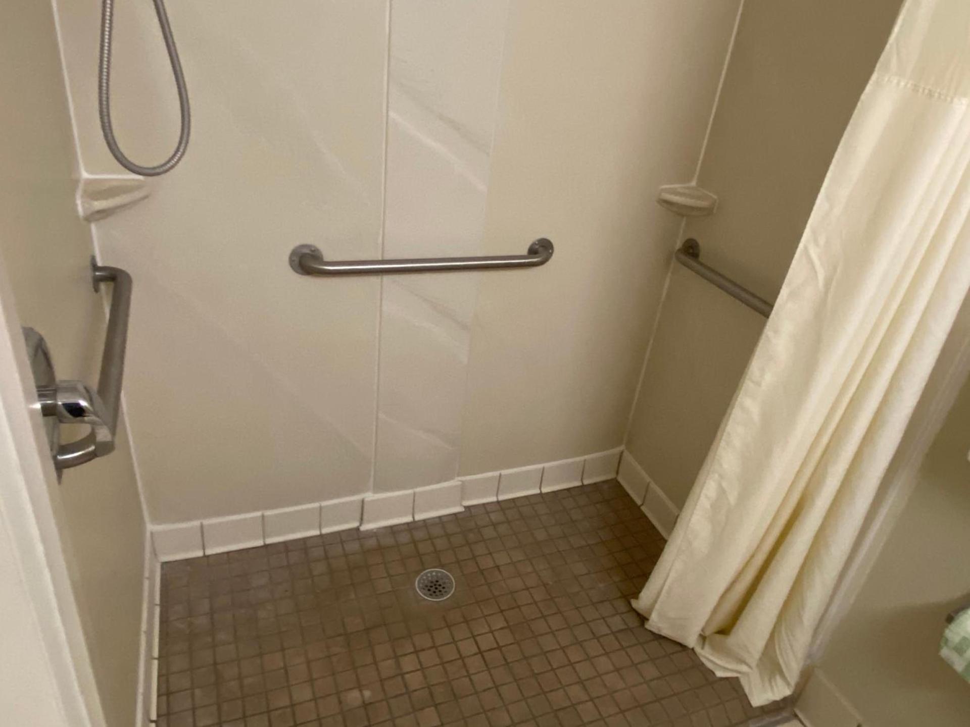 Clarion Inn Harpers Ferry-Charles Town photo 13