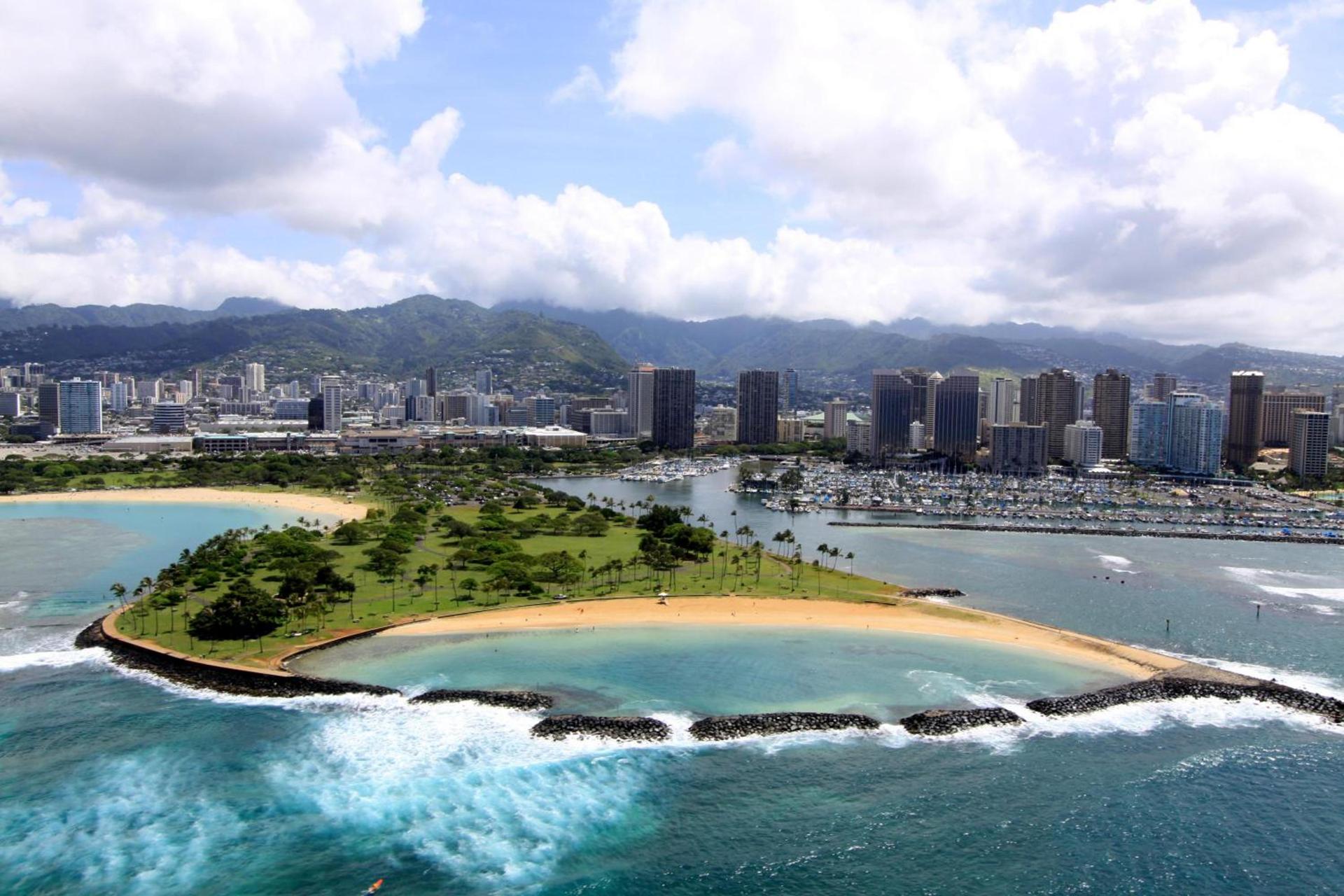 Ala Moana Honolulu by Mantra photo 7