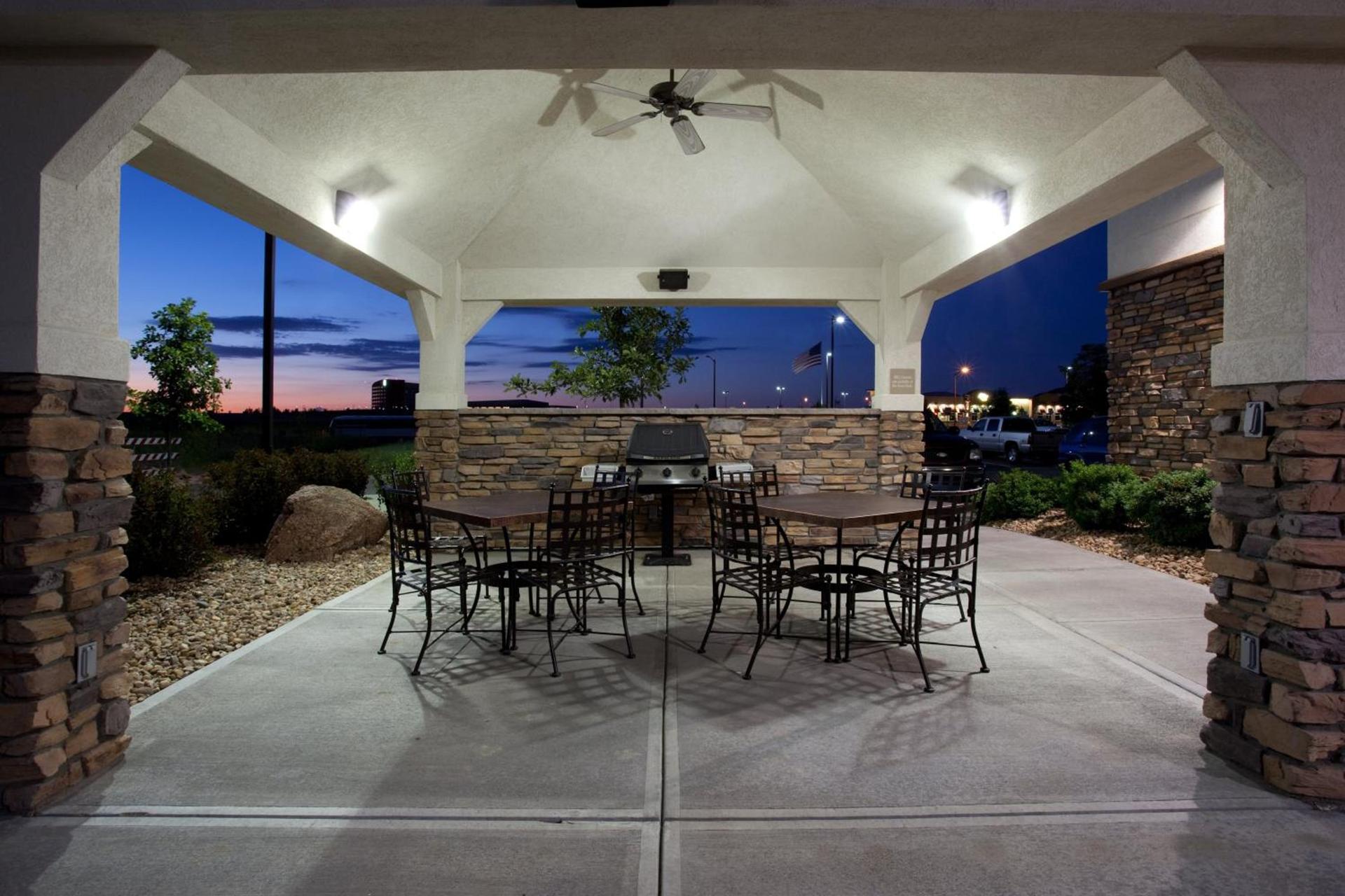Candlewood Suites Loveland by IHG photo 3