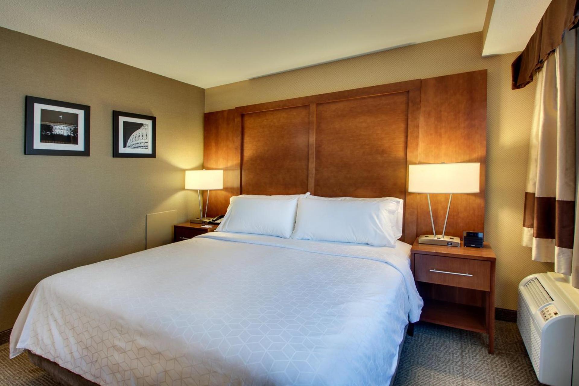 Holiday Inn Express Washington DC Silver Spring by IHG photo 22