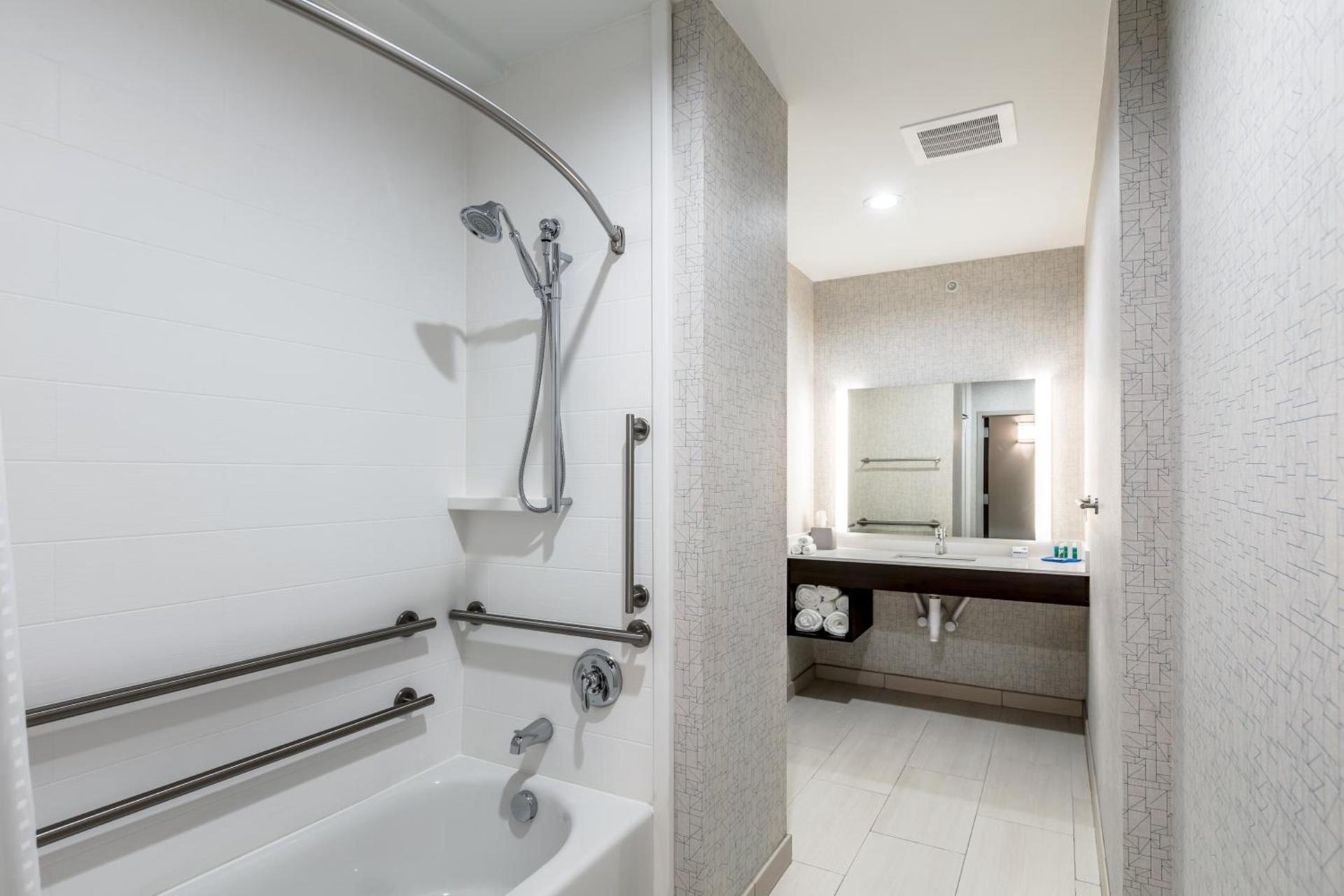 Holiday Inn Express & Suites Jersey City North - Hoboken by IHG photo 20