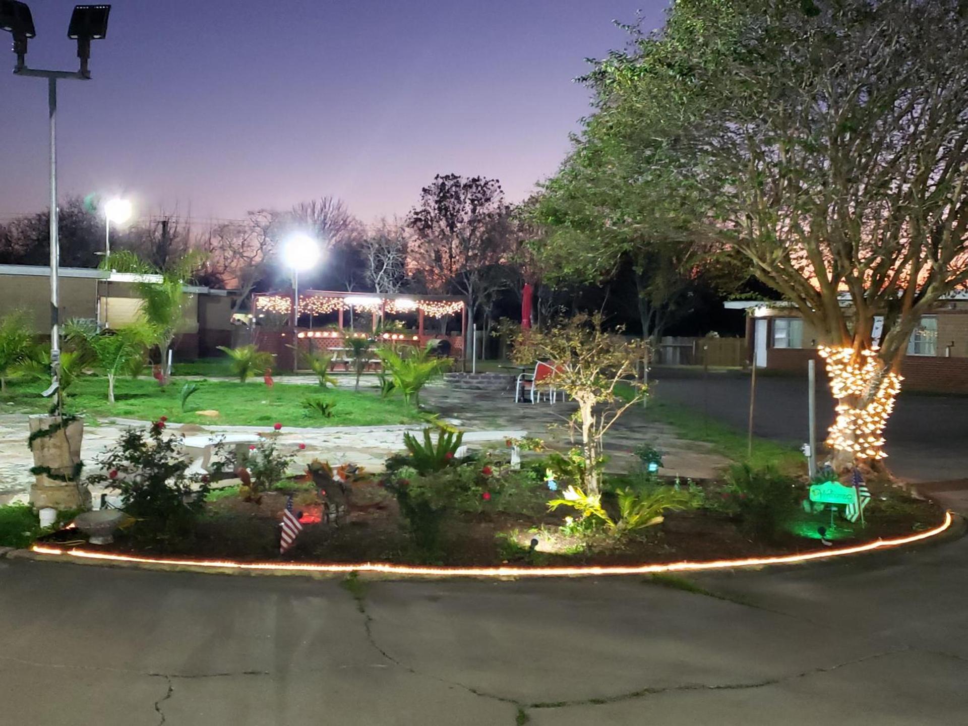 Gulf Crest Motel — hotel in Freeport
