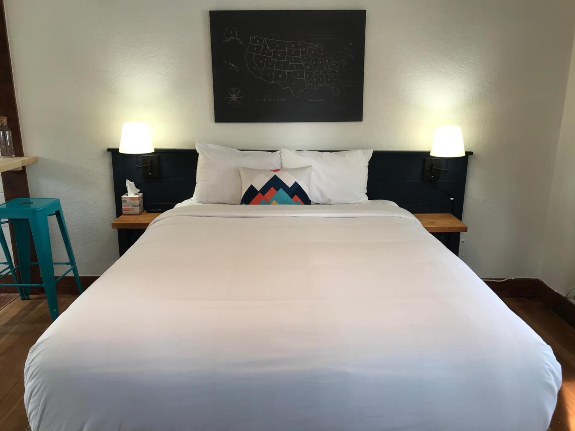 The Stranger Lodge - Pet Friendly photo 2