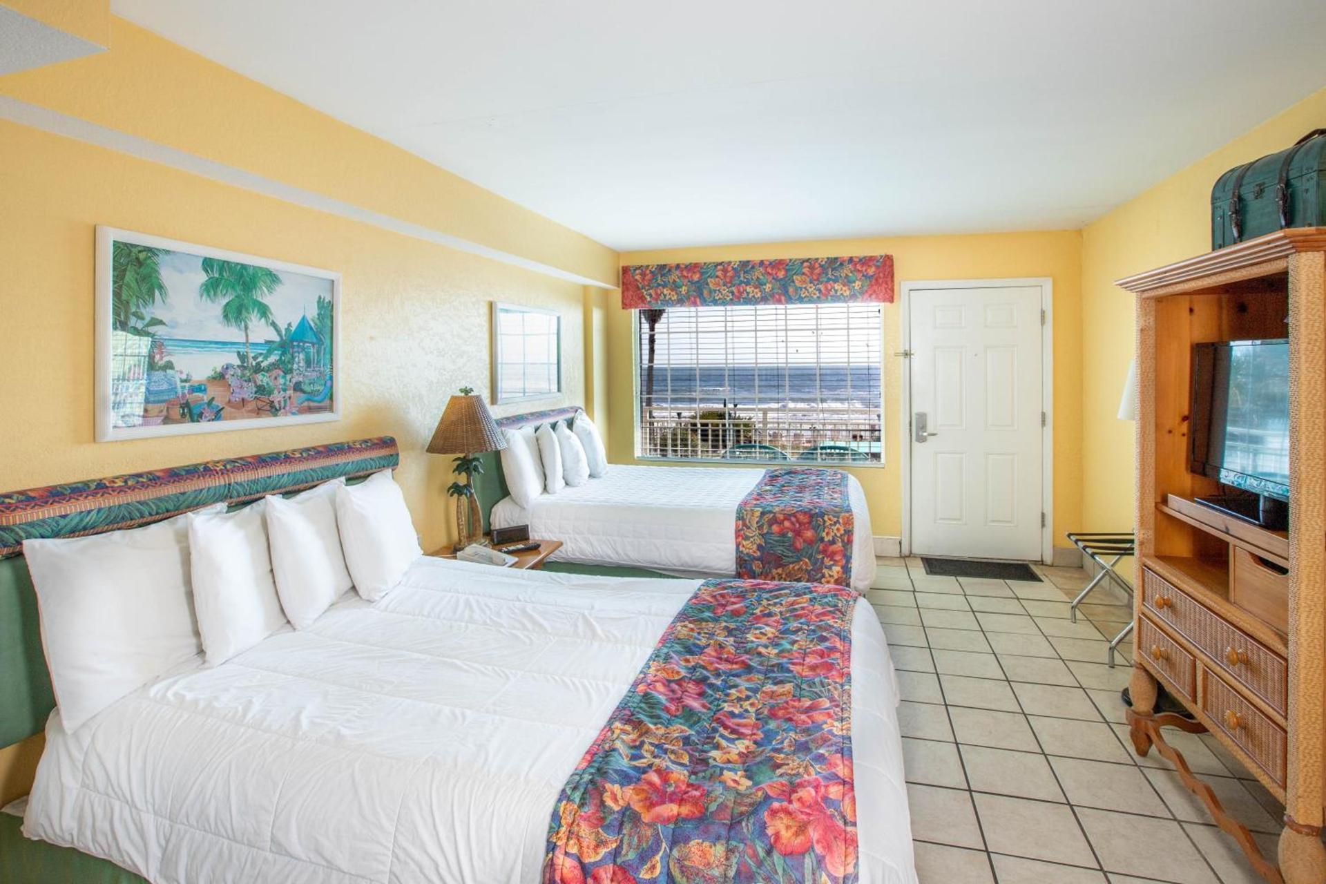 Sea Shells Beach Club photo 4