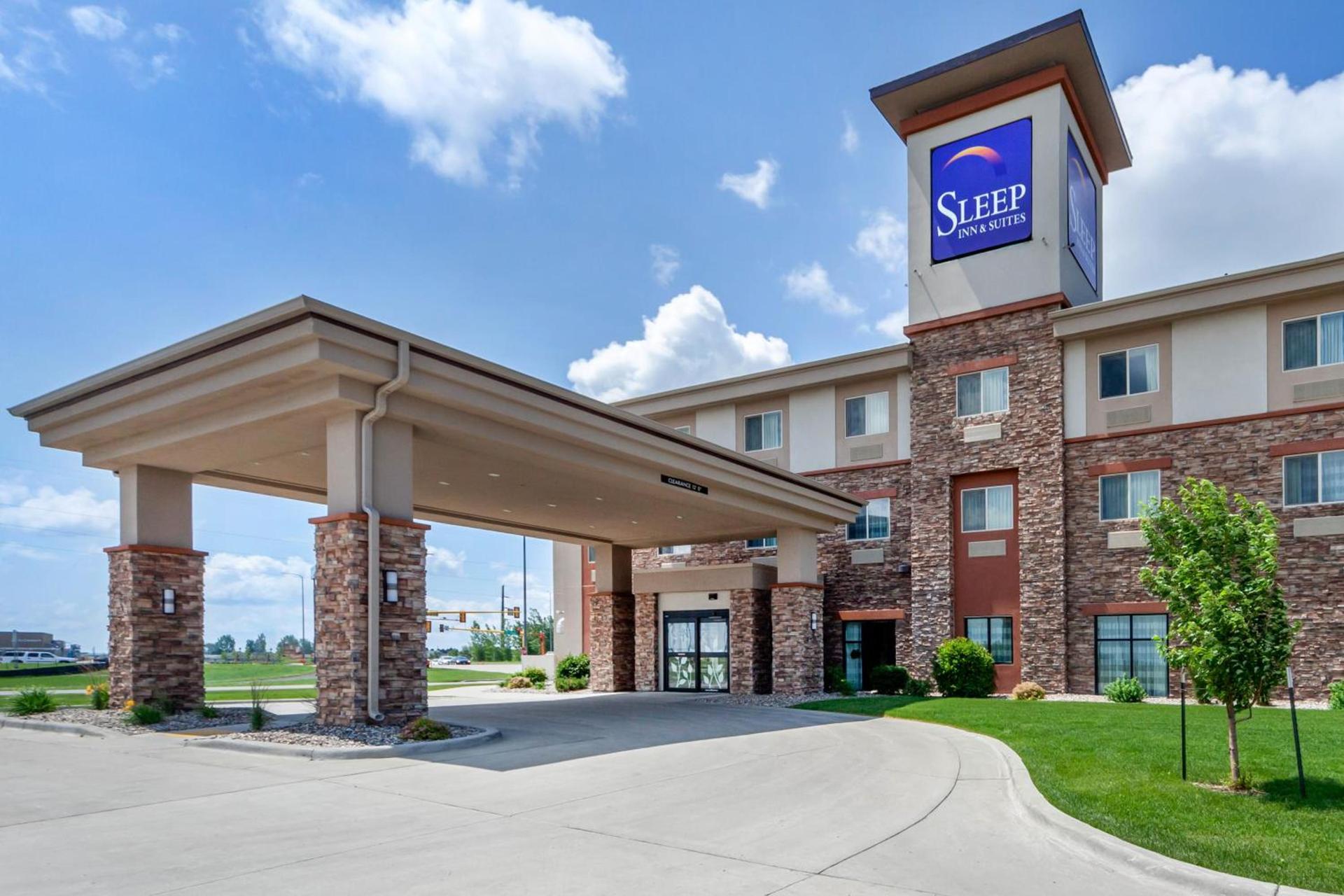 Sleep Inn & Suites Devils Lake photo 10