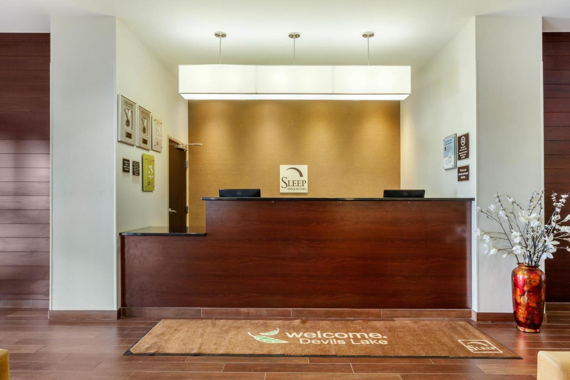 Sleep Inn & Suites Devils Lake photo 15