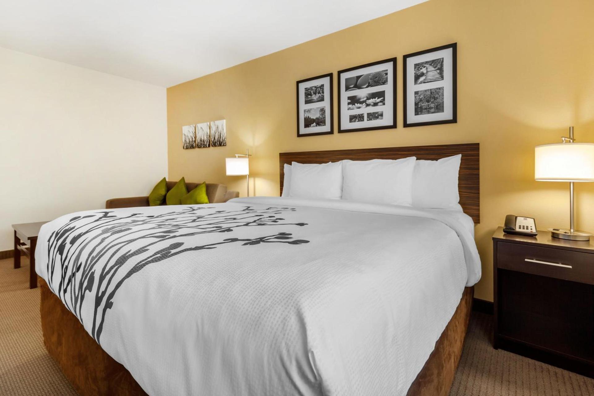 Sleep Inn & Suites Devils Lake photo 28