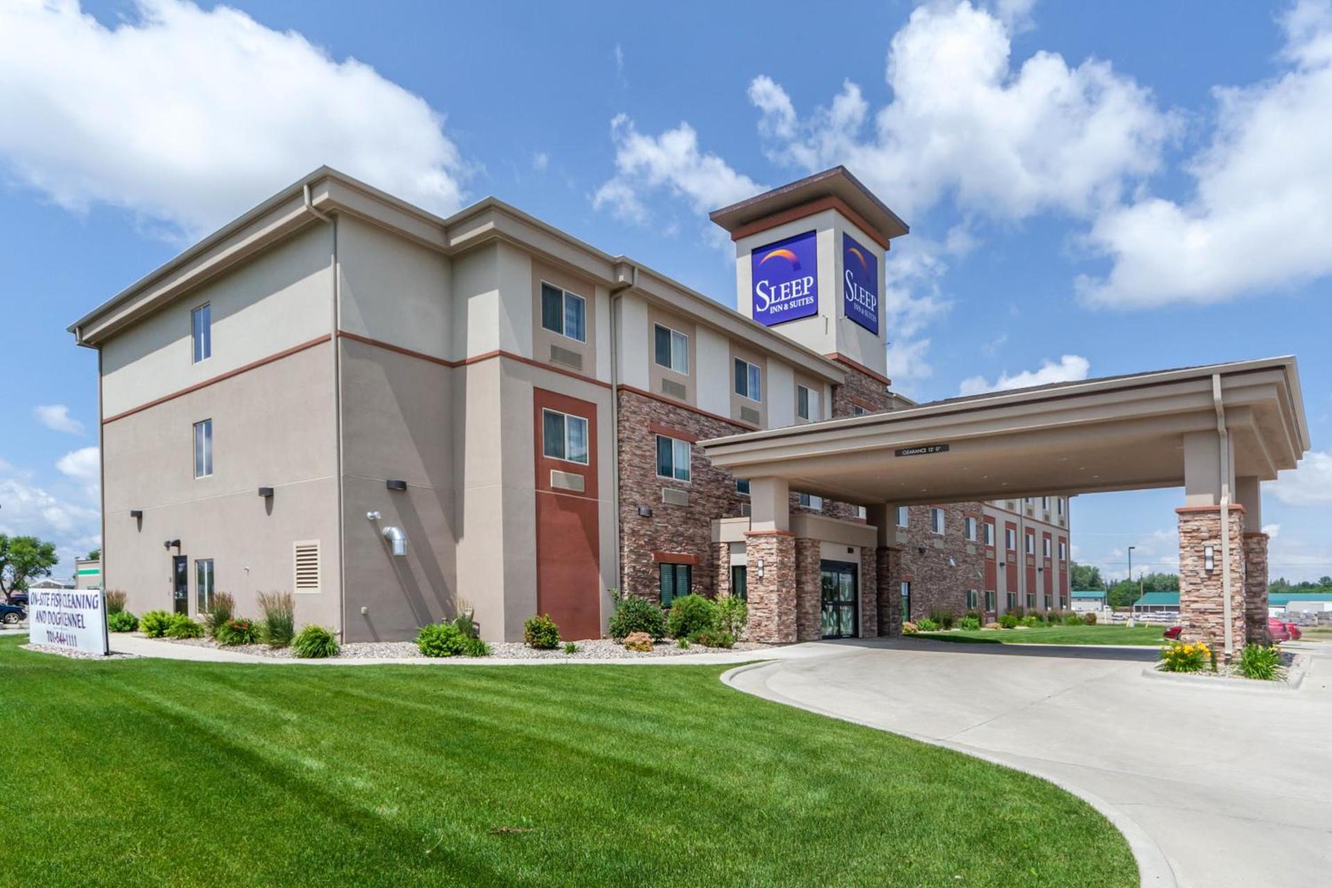 Sleep Inn & Suites Devils Lake photo 29