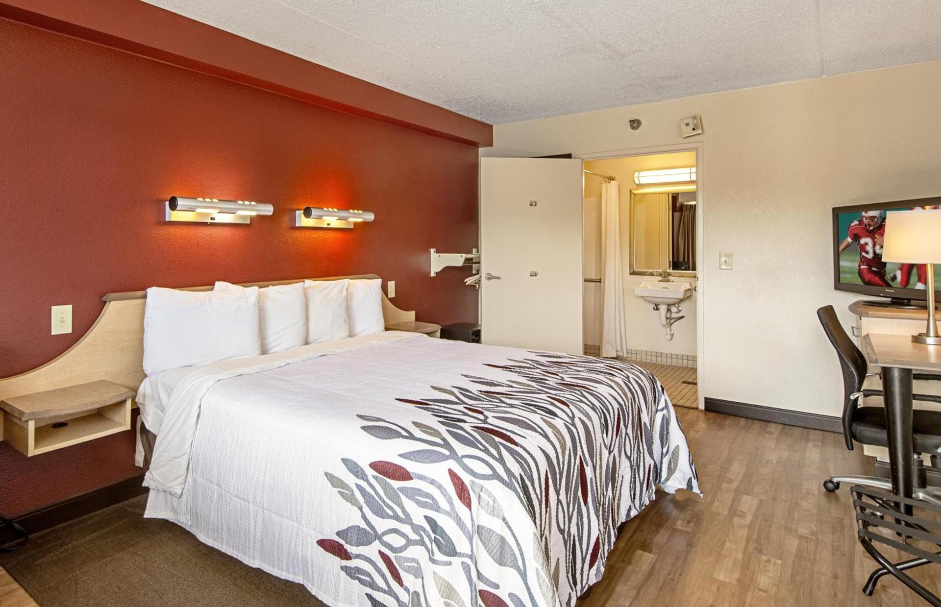 Red Roof Inn Washington DC - Columbia/Fort Meade photo 19