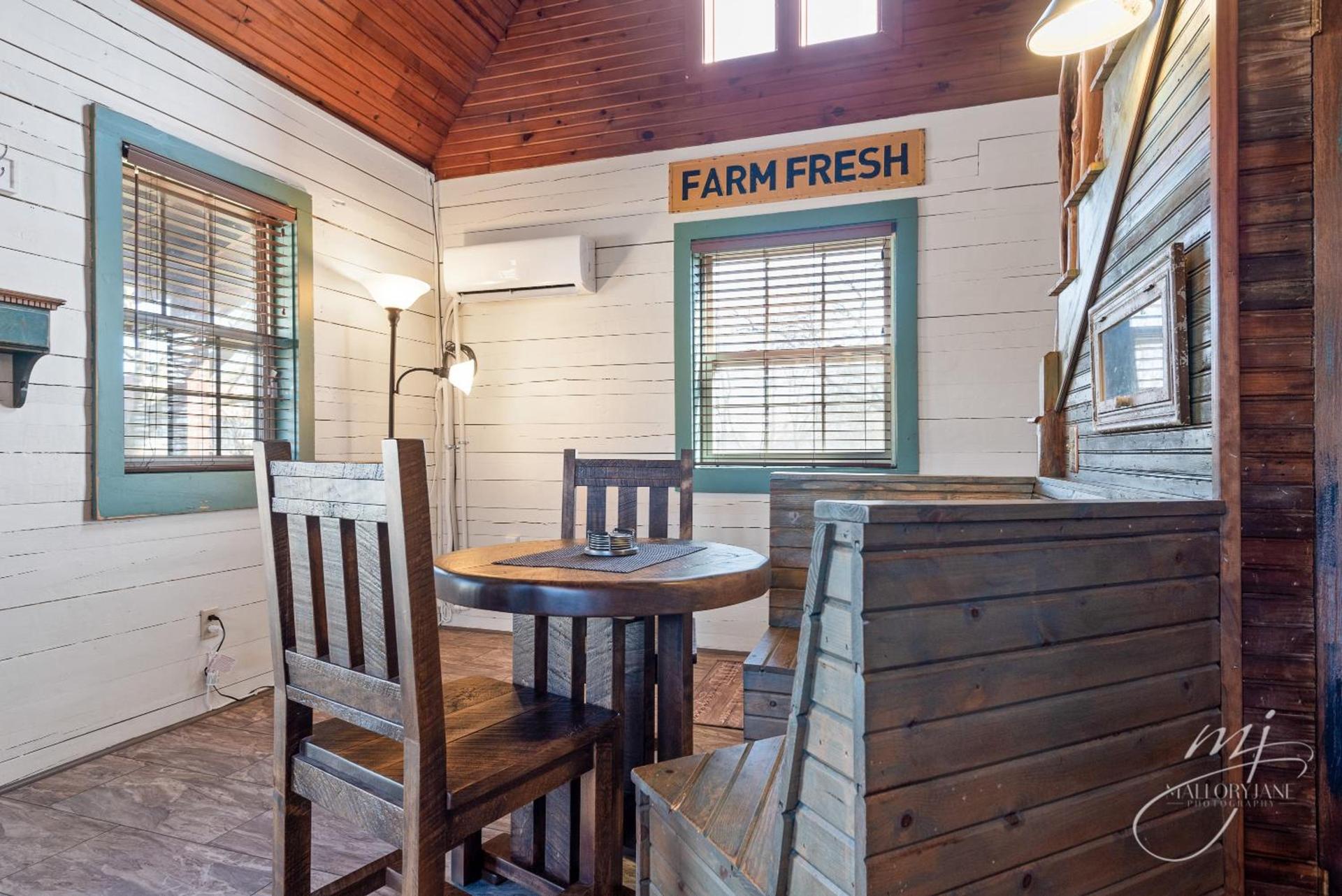 Fairway Inn photo 27