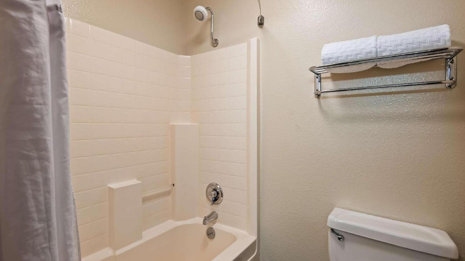 Best Western PLUS Walla Walla Suites Inn photo 54