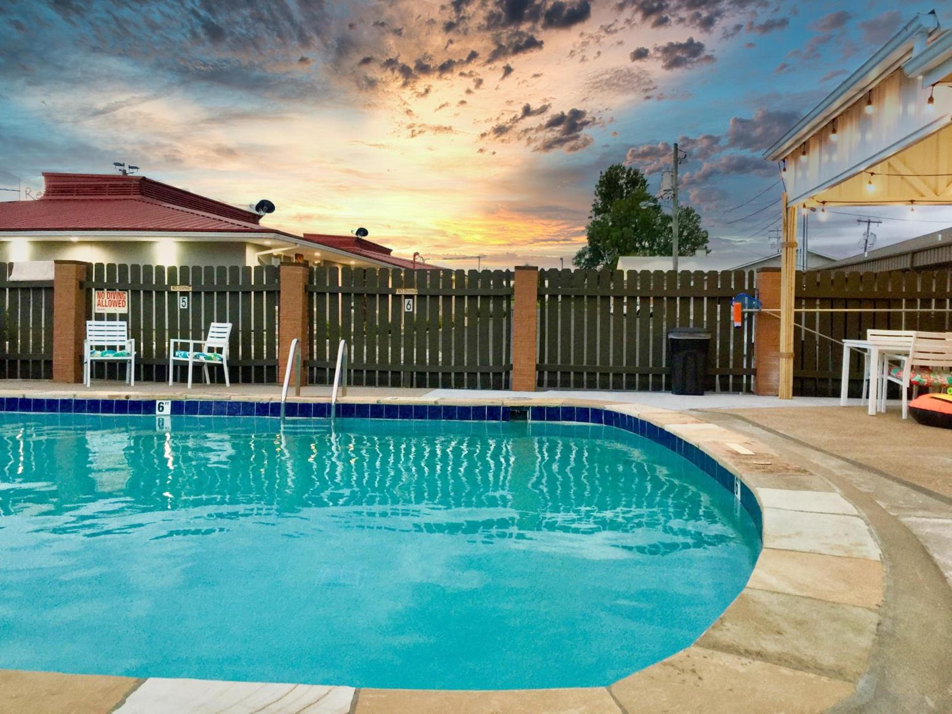 Regency Inn of Eddyville Kuttawa photo 6