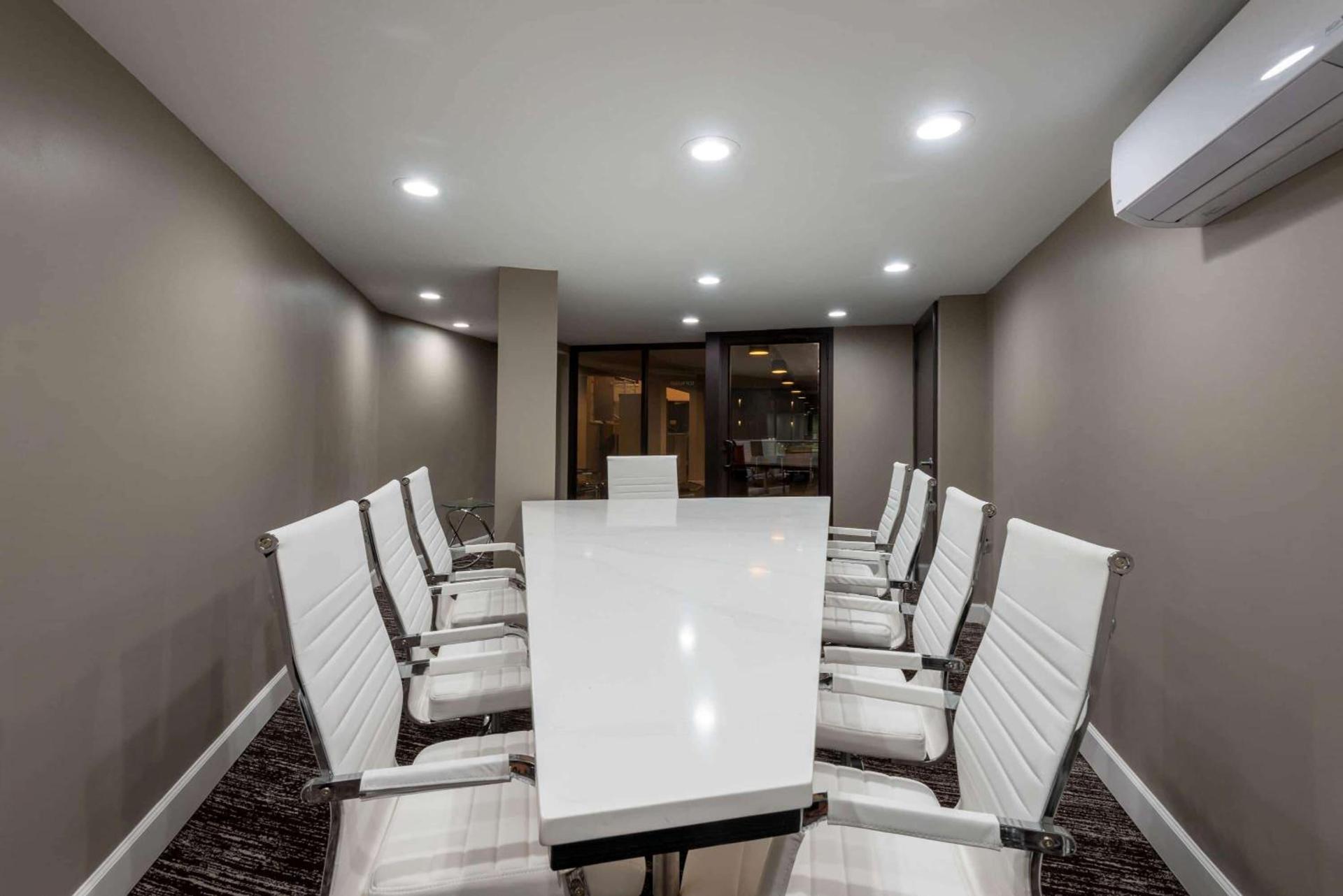 Wyndham Lancaster Resort and Convention Center photo 46