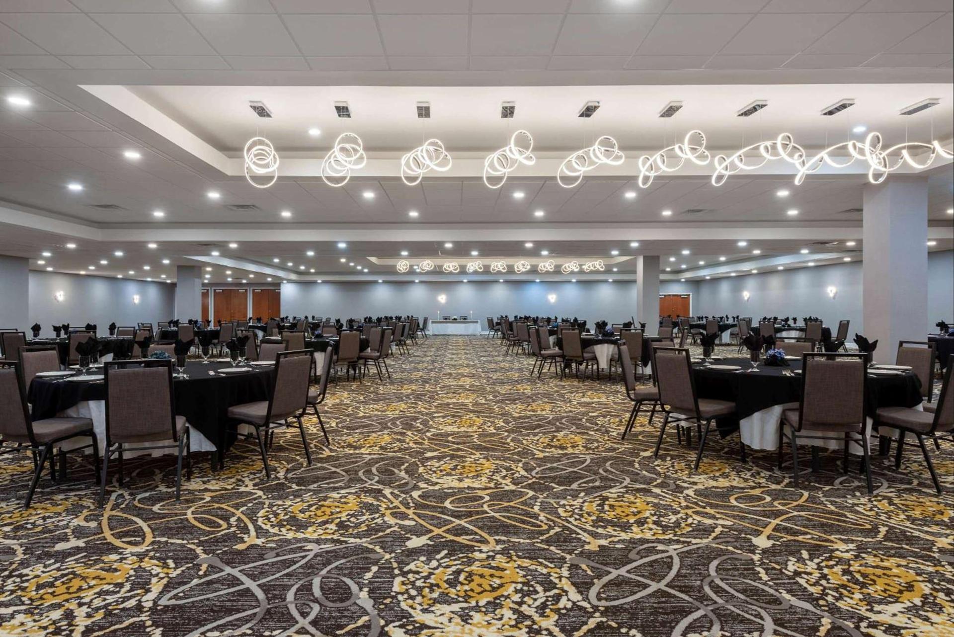 Wyndham Lancaster Resort and Convention Center photo 52