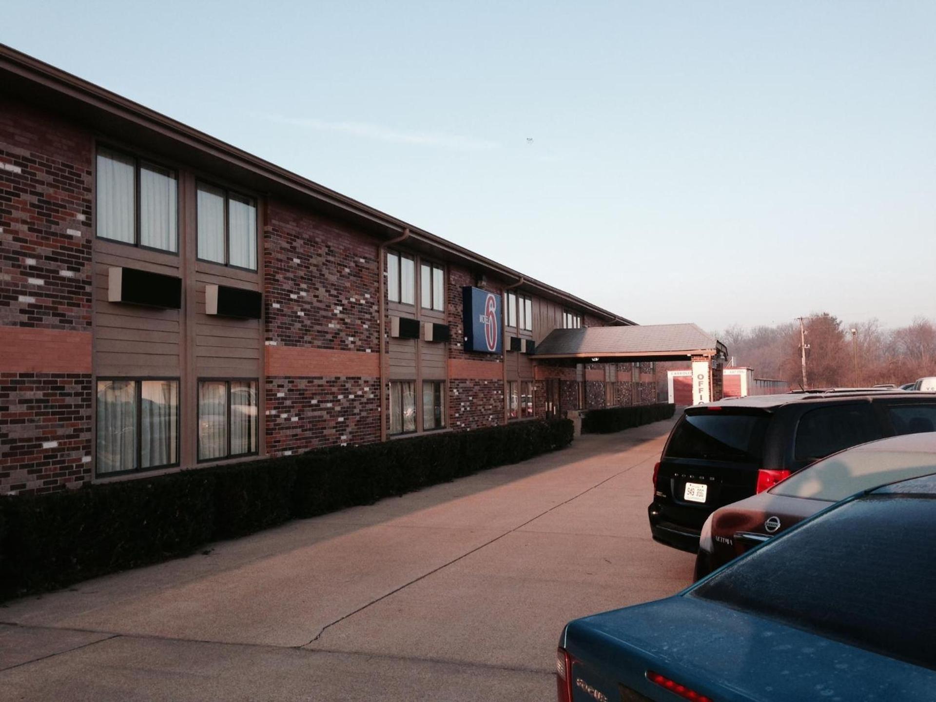 Motel 6-Troy, IL photo 17