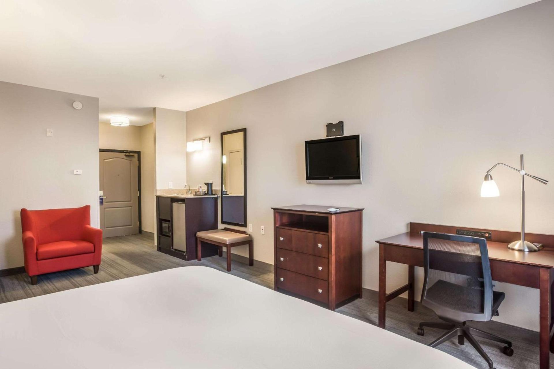 Comfort Inn & Suites Fairburn - Atlanta Southwest photo 20