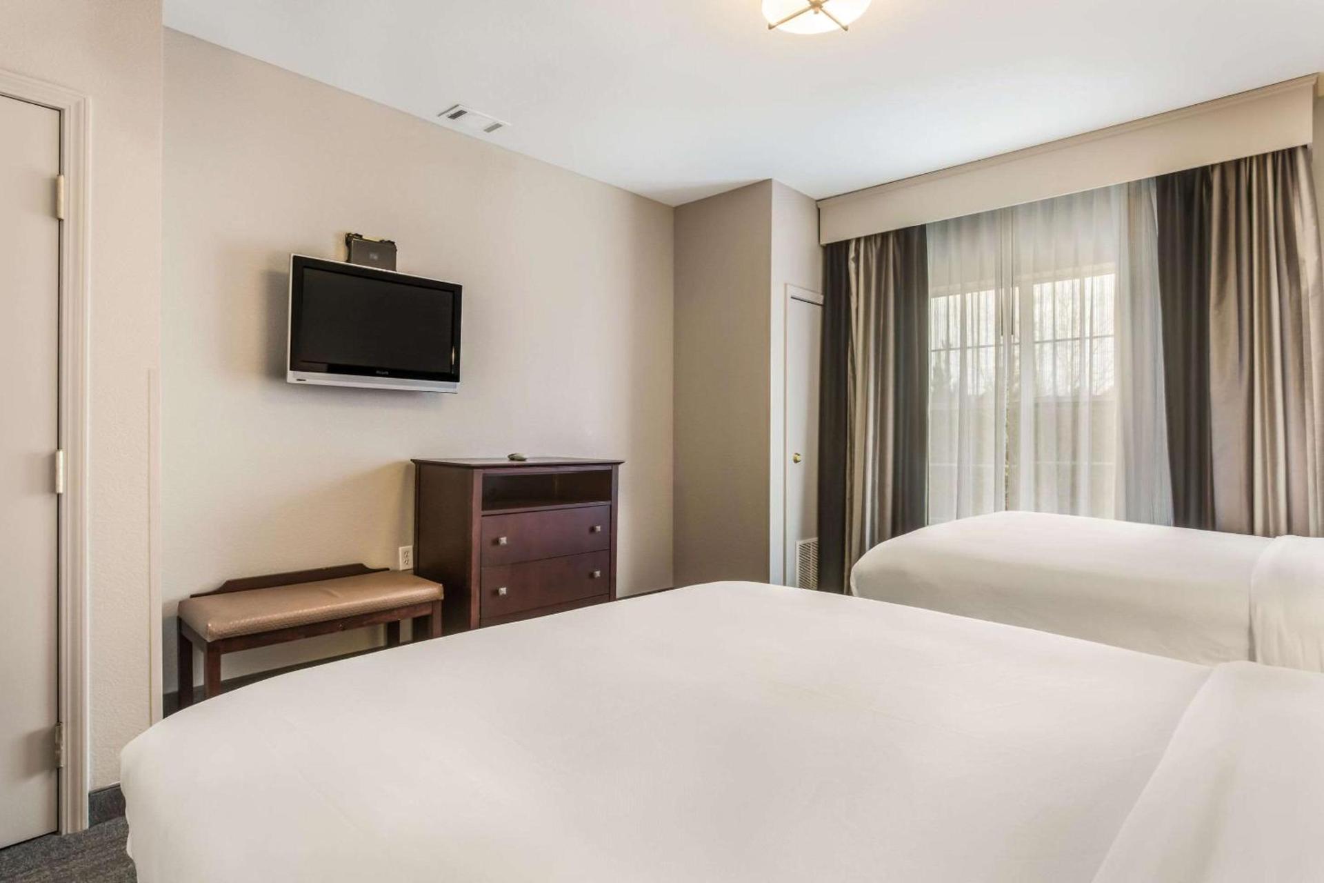 Comfort Inn & Suites Fairburn - Atlanta Southwest photo 23