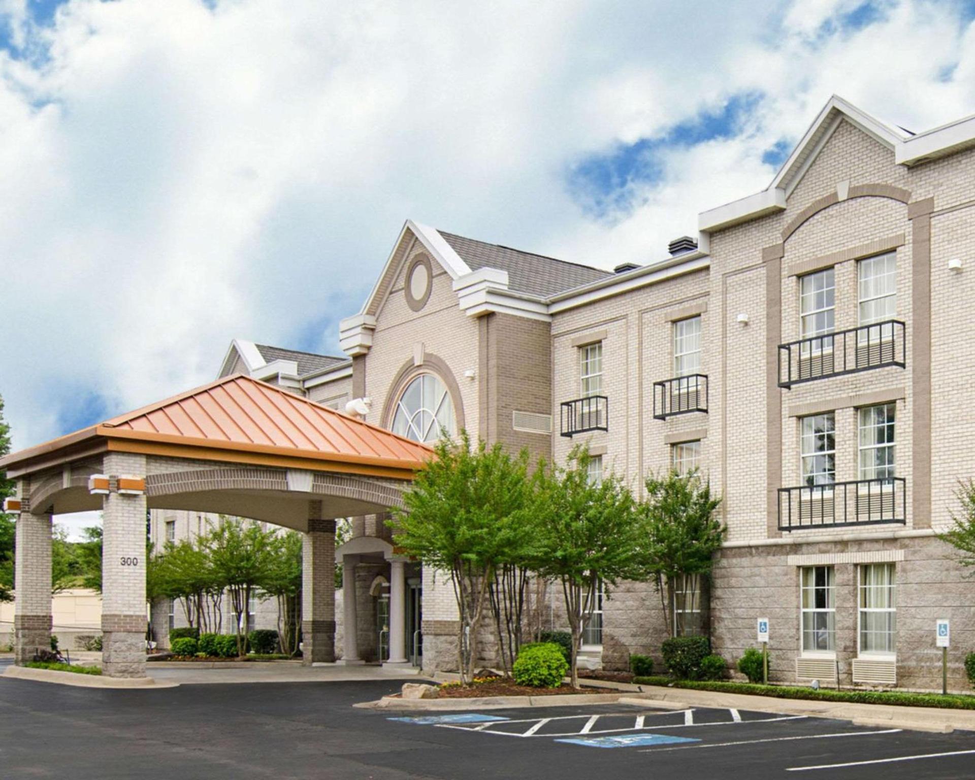 Quality Inn & Suites Little Rock West photo 29