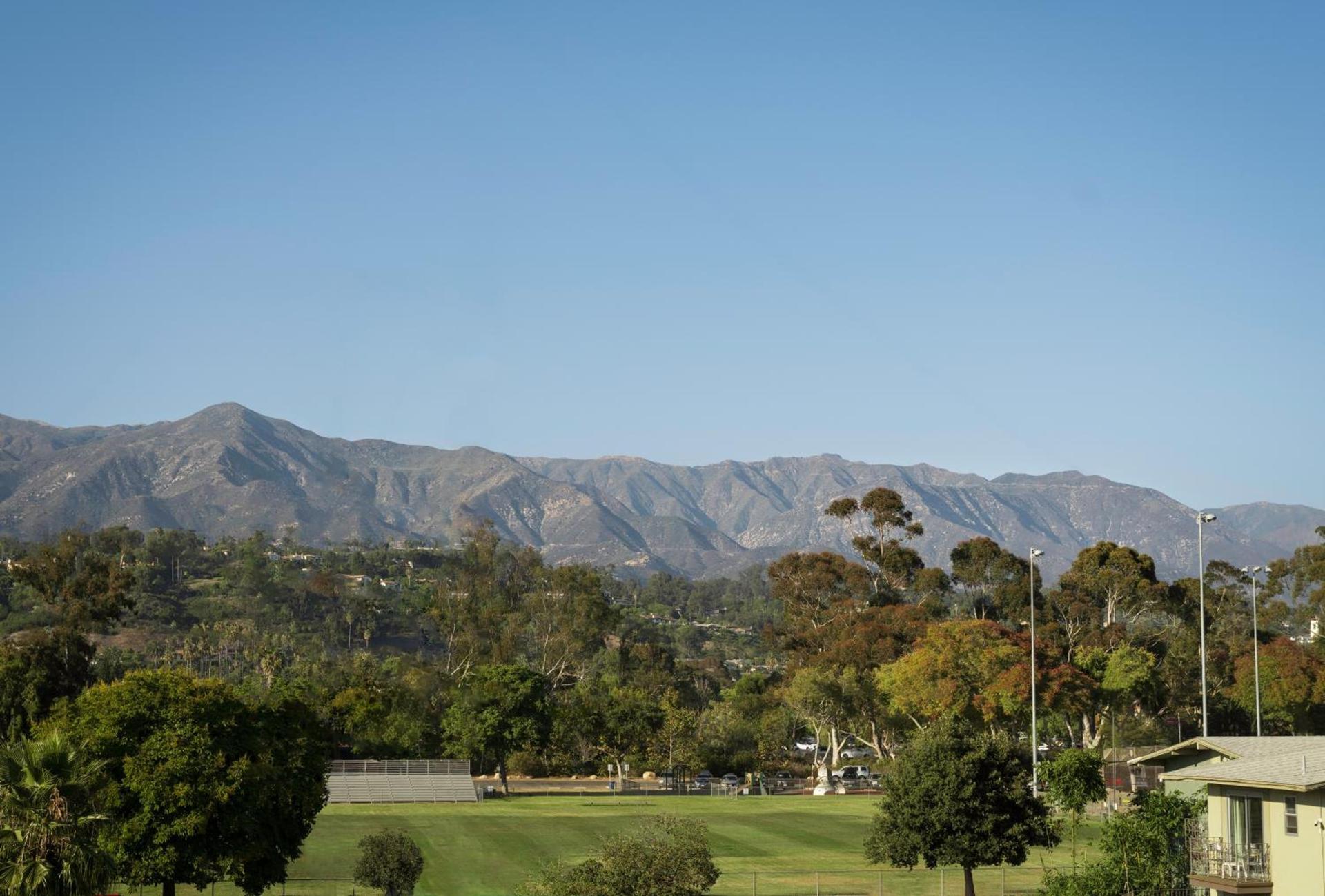Motel 6-Santa Barbara, CA - Beach photo 25