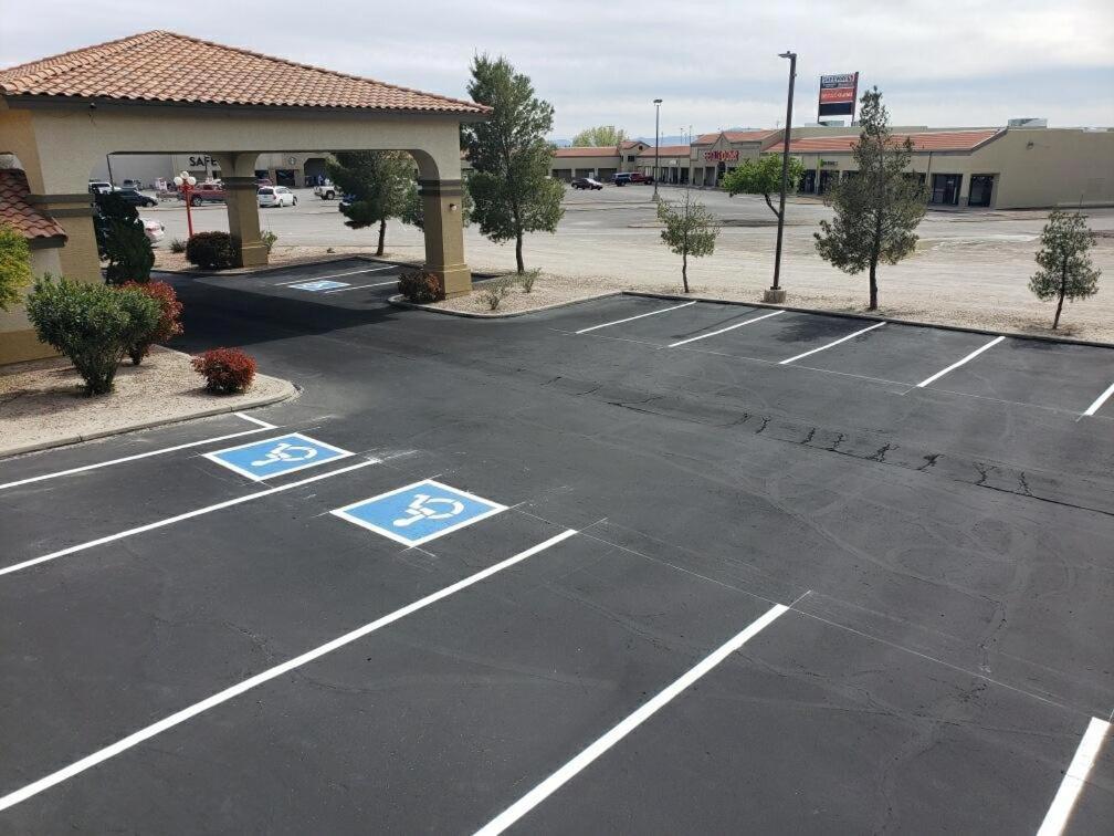 Days Inn by Wyndham Willcox photo 22