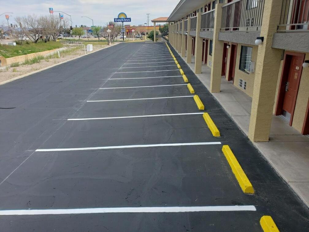 Days Inn by Wyndham Willcox photo 24