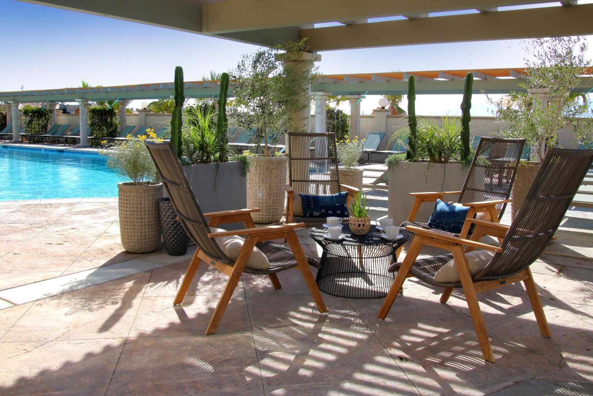 Azure Palm Hot Springs photo 35