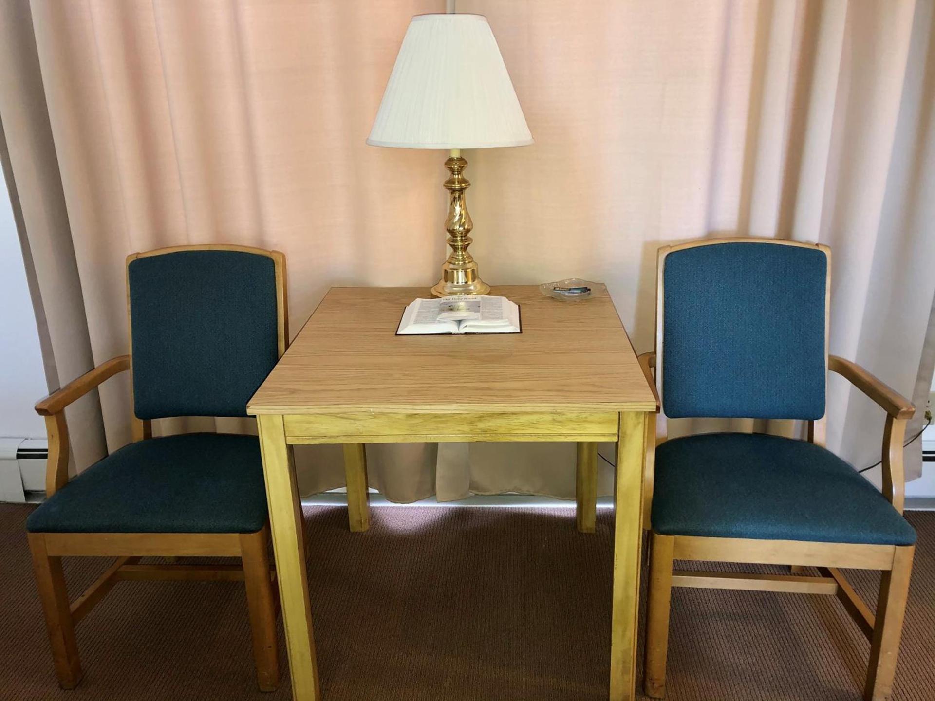 Budget Host Inn photo 26