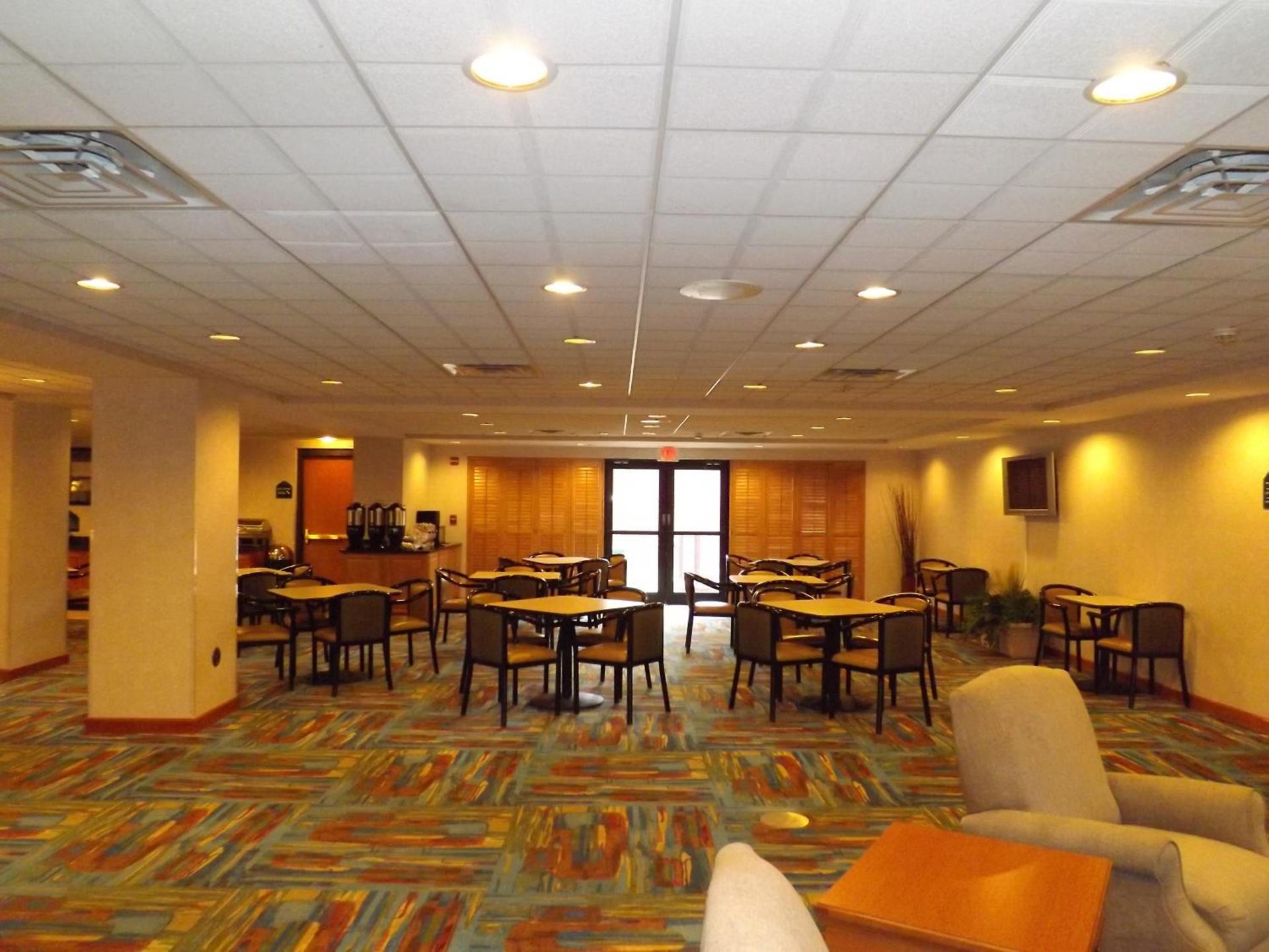 Wingate by Wyndham Lima photo 52