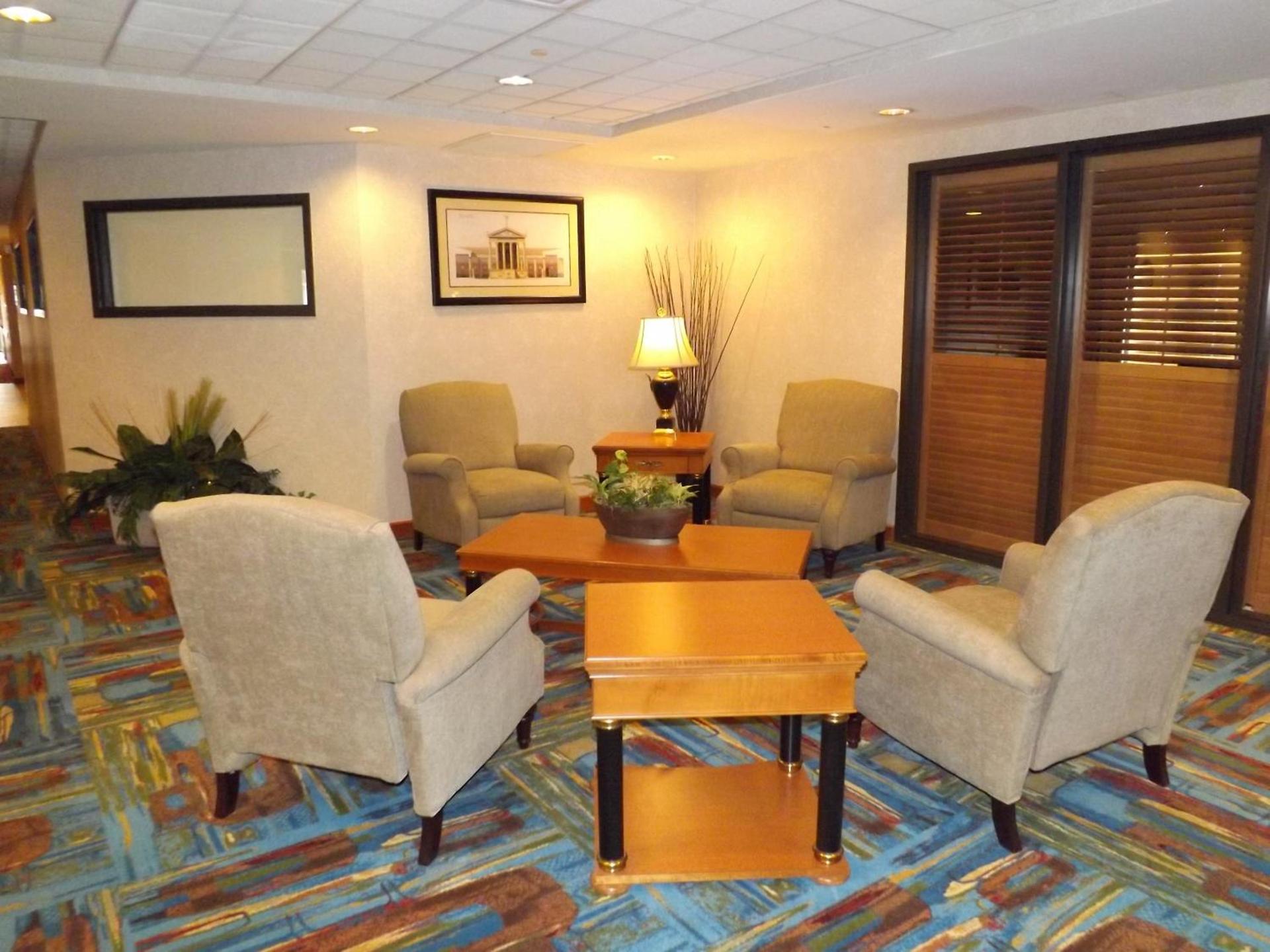 Wingate by Wyndham Lima photo 49