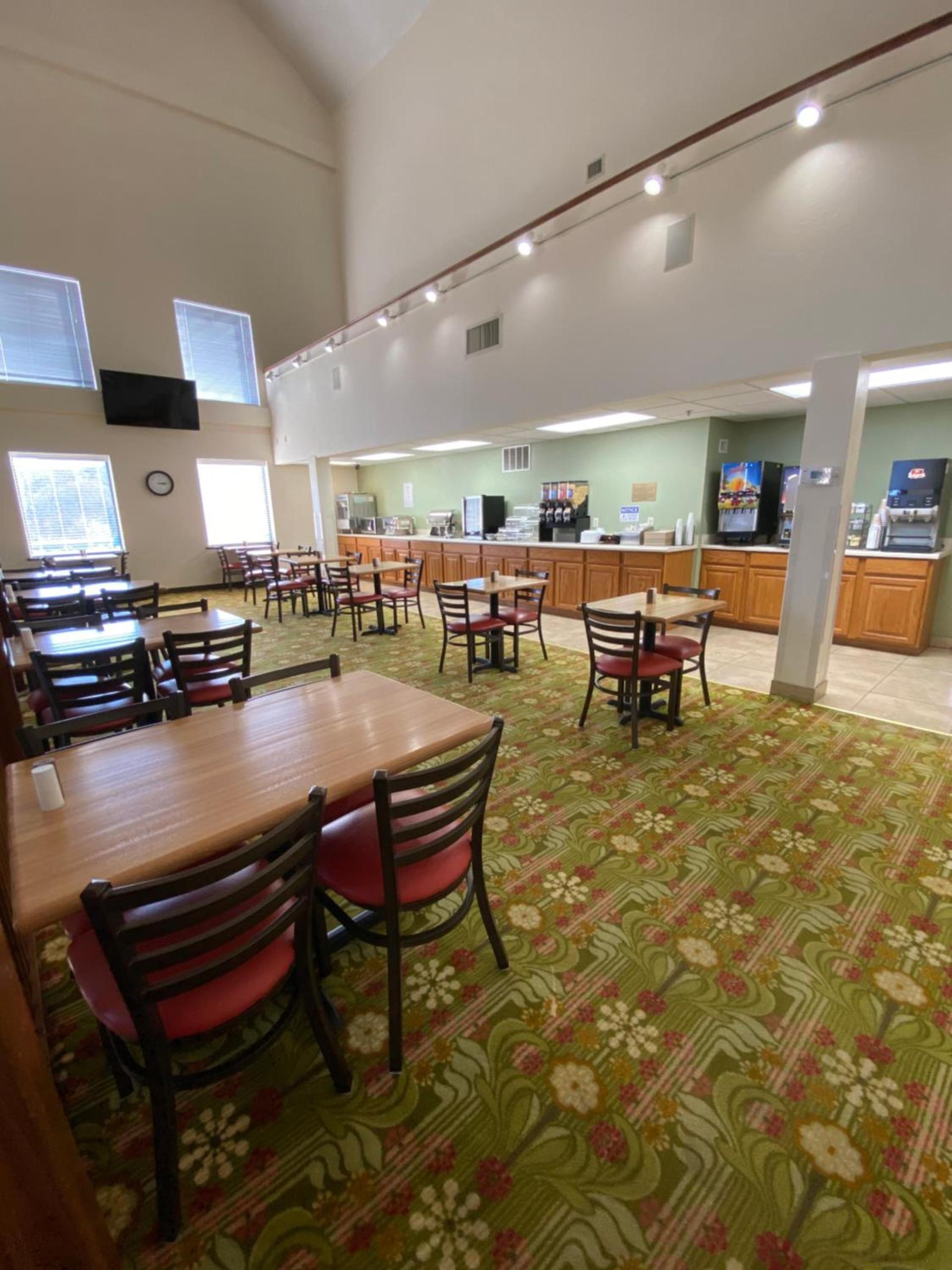 Brookwood Inn Branson photo 12