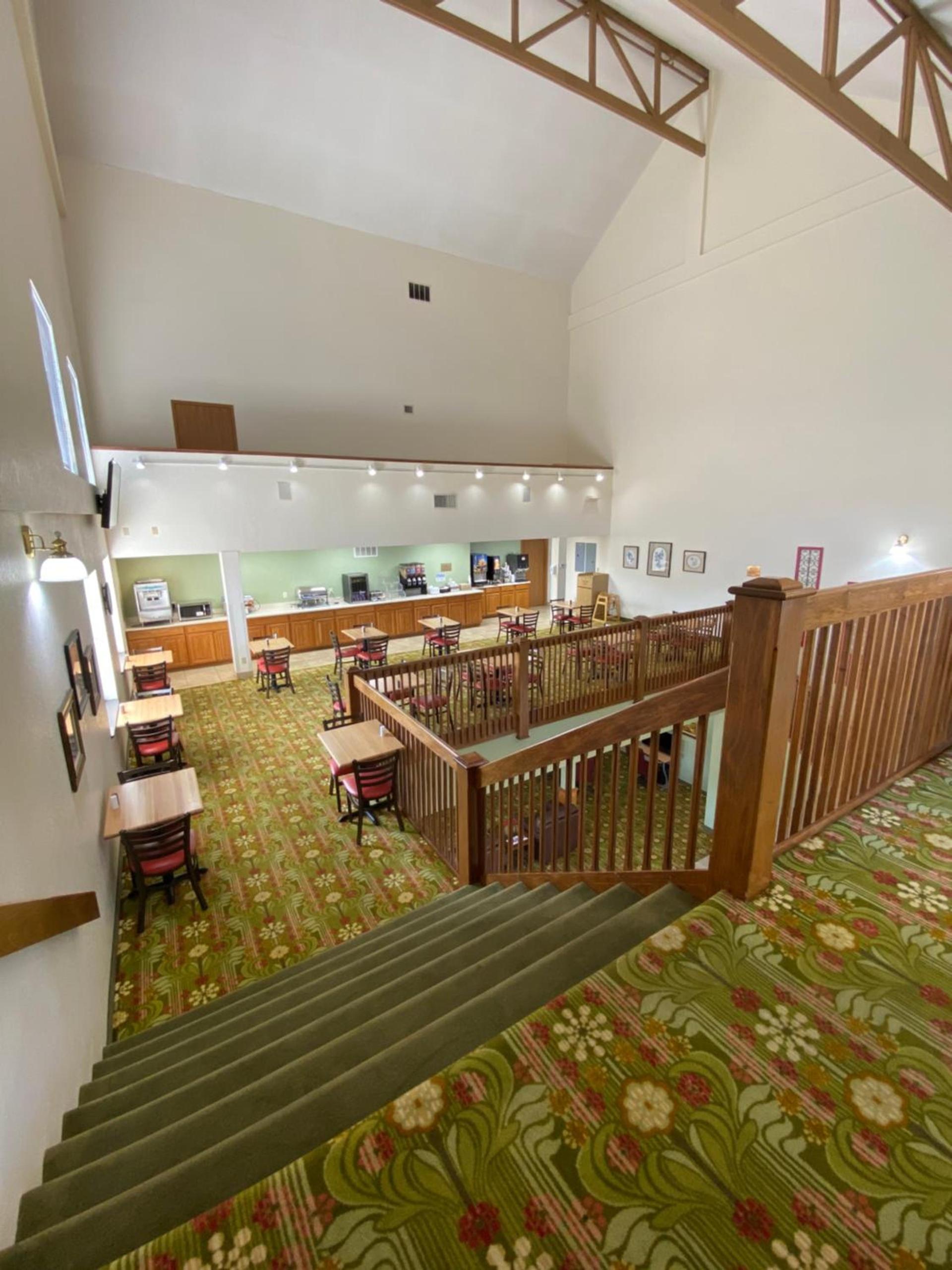 Brookwood Inn Branson photo 9