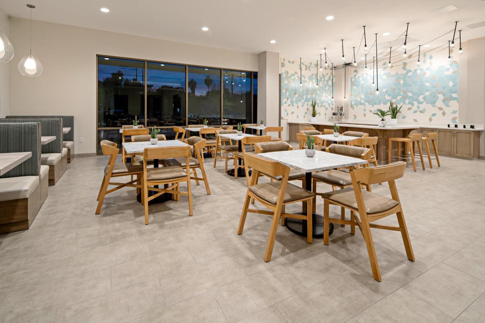 Staybridge Suites - Long Beach Airport by IHG photo 42
