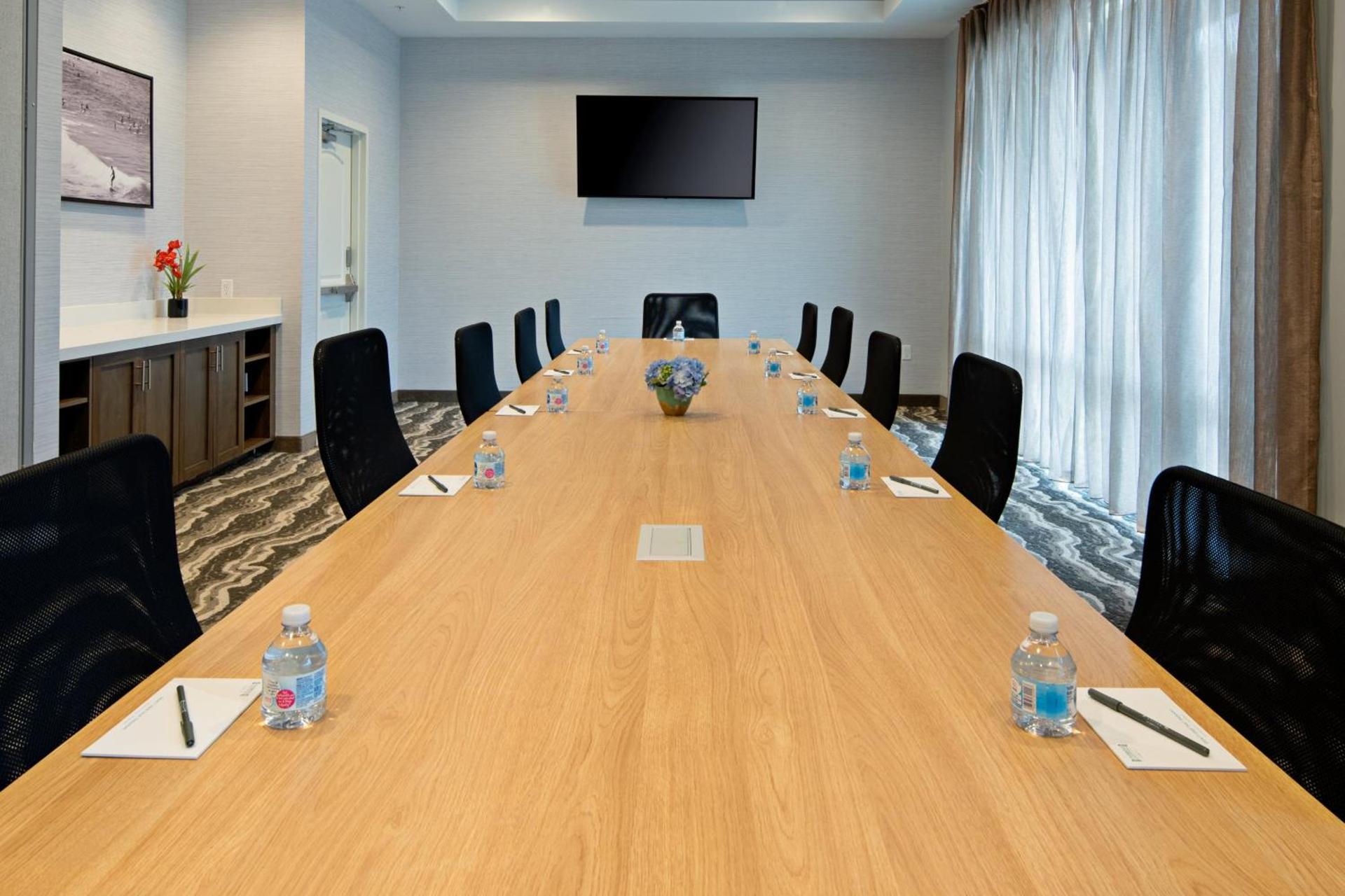 Staybridge Suites - Long Beach Airport by IHG photo 39