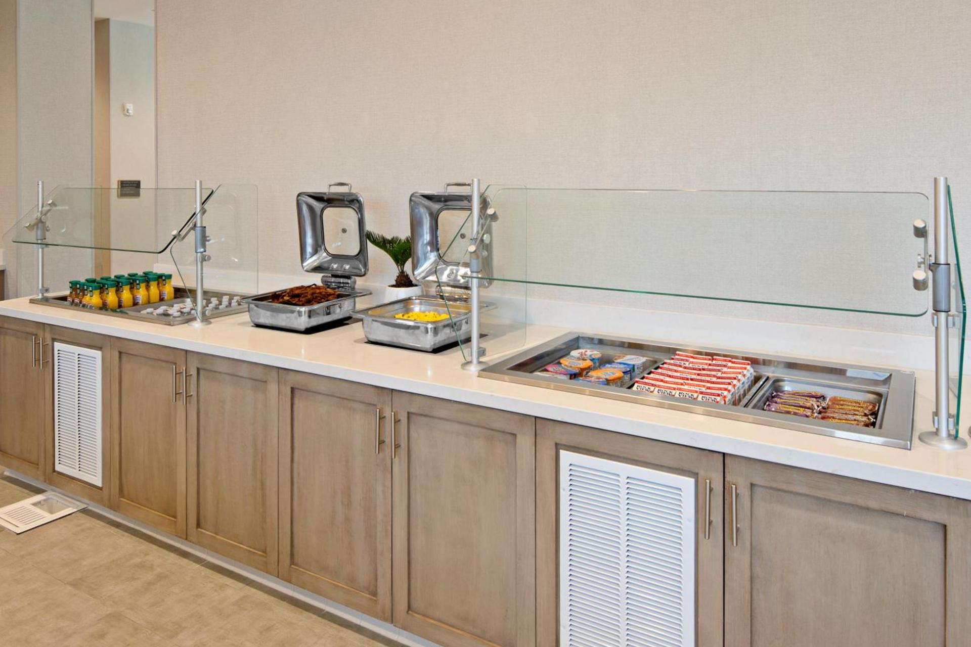 Staybridge Suites - Long Beach Airport by IHG photo 40