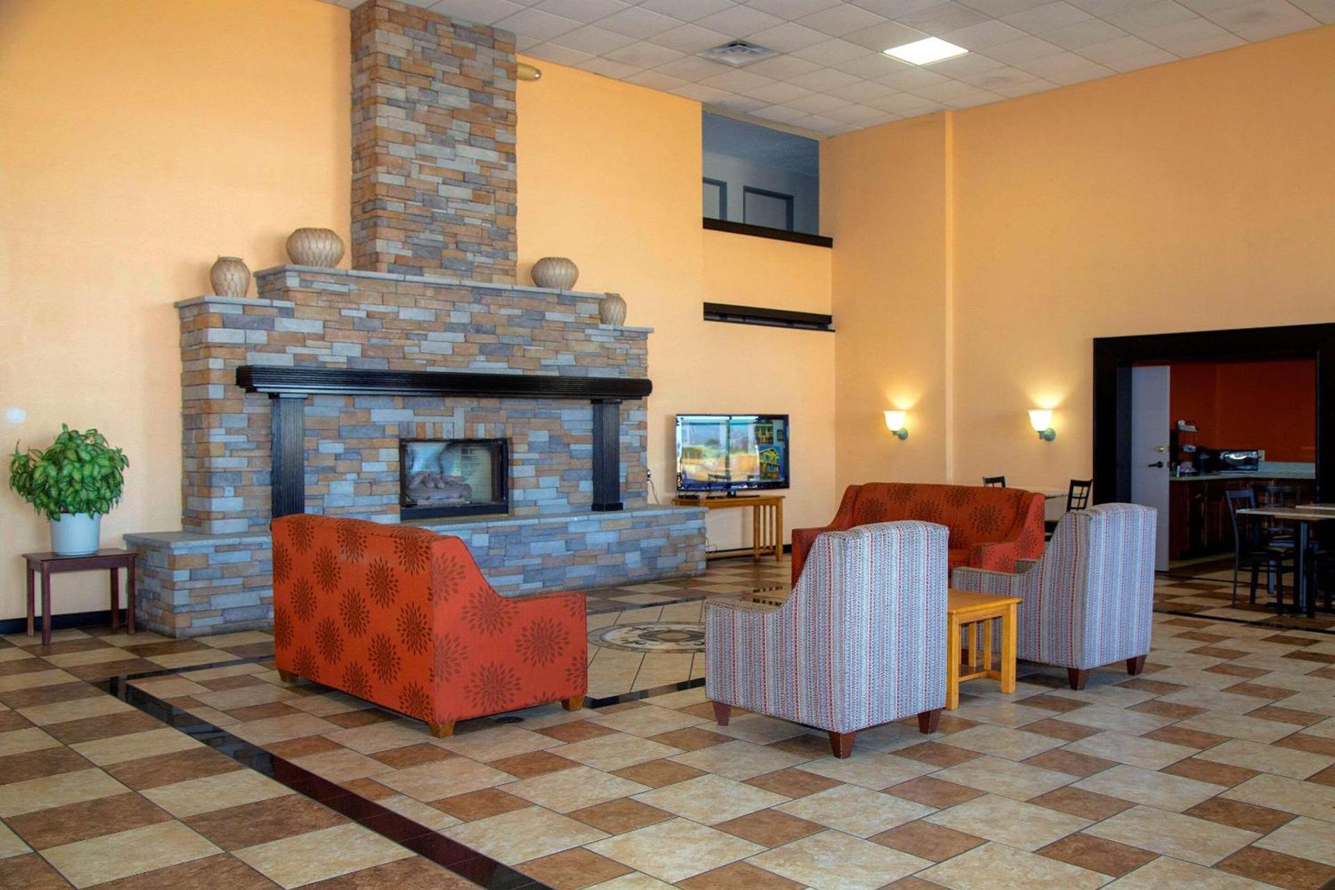 Econo Lodge Ardmore photo 8