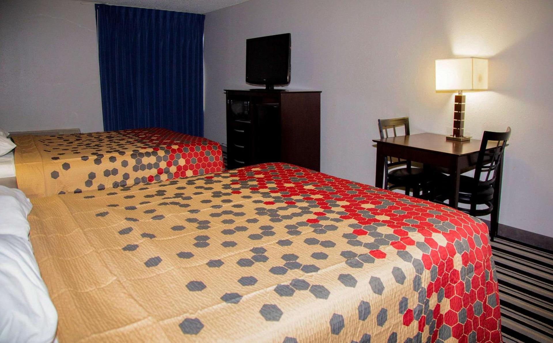 Econo Lodge Ardmore photo 16
