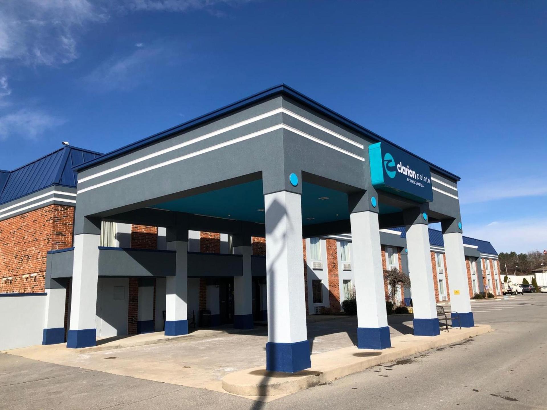 Clarion Pointe Beckley photo 2