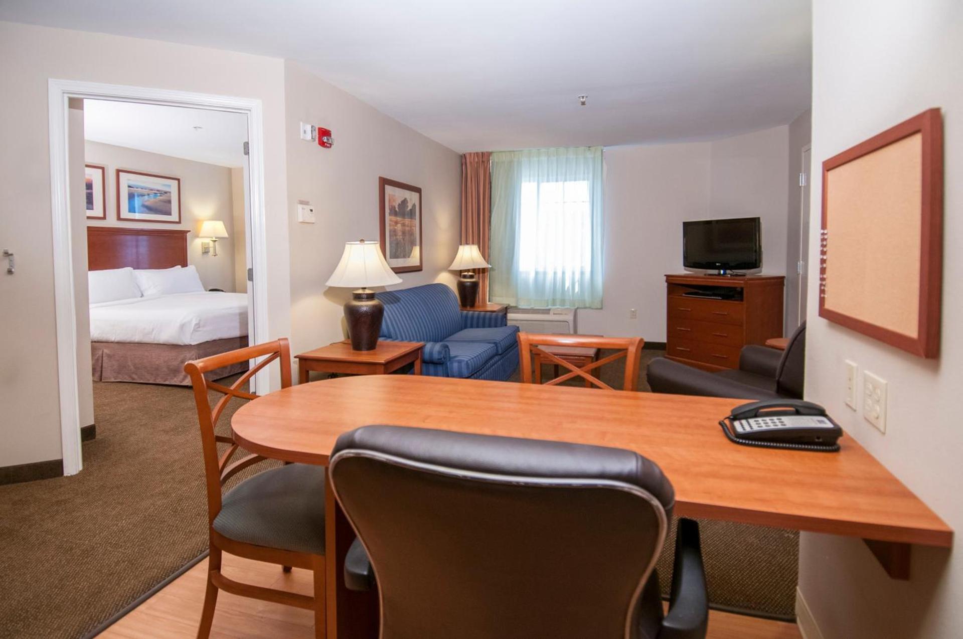 Candlewood Suites Flowood, MS by IHG photo 27