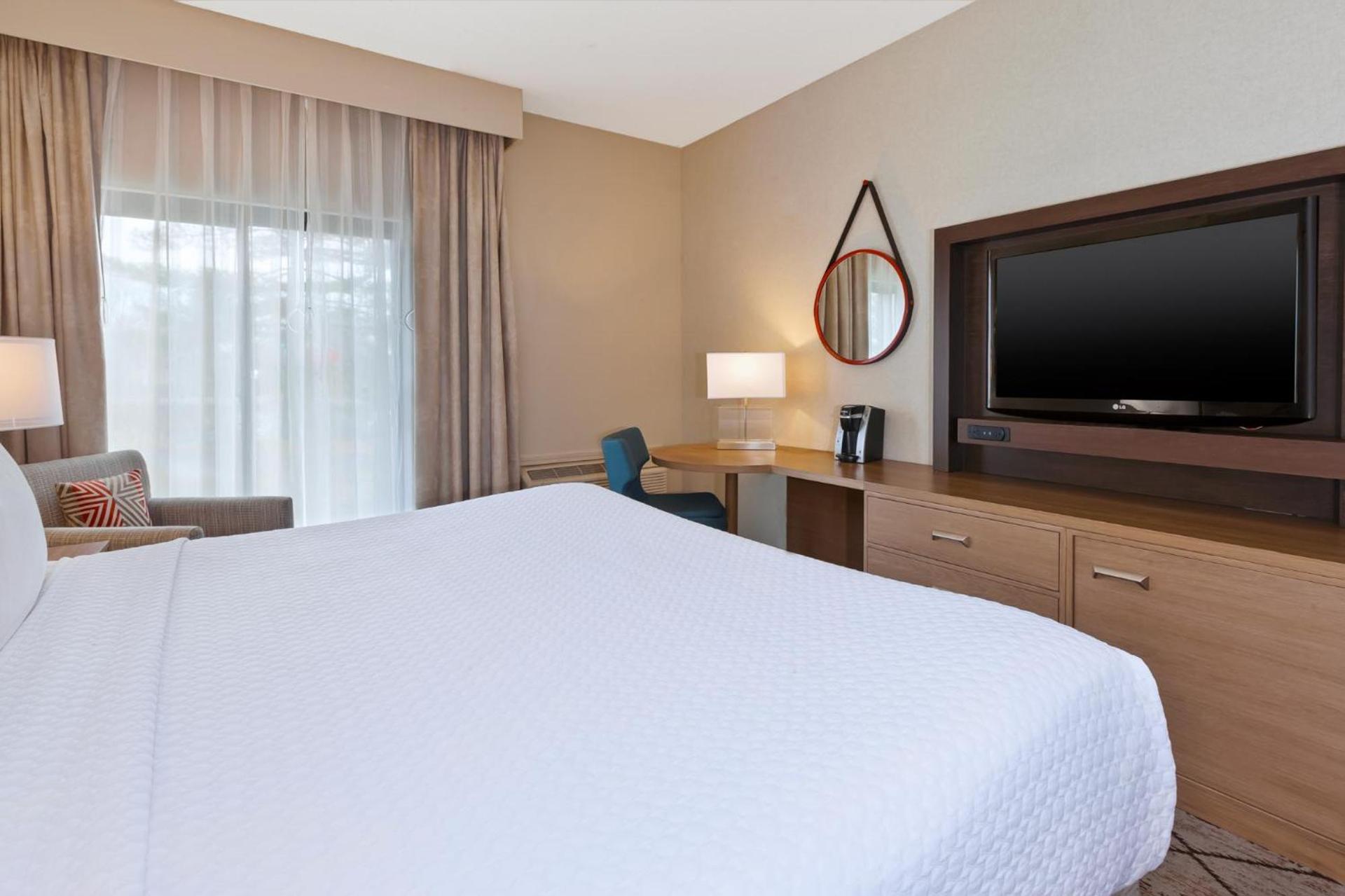 Crowne Plaza Columbus North - Worthington by IHG photo 8