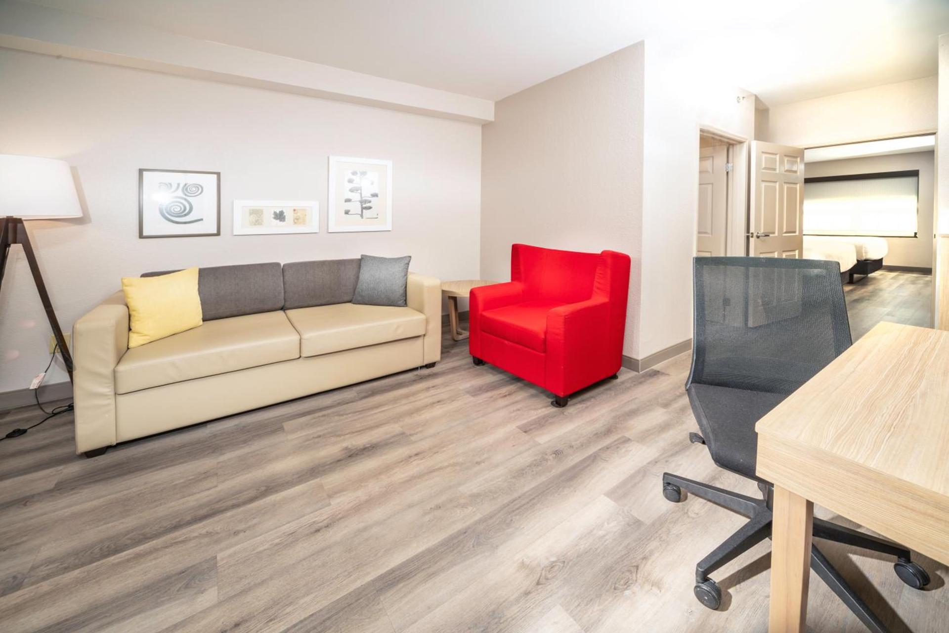 Country Inn & Suites by Radisson, Stone Mountain, GA photo 56