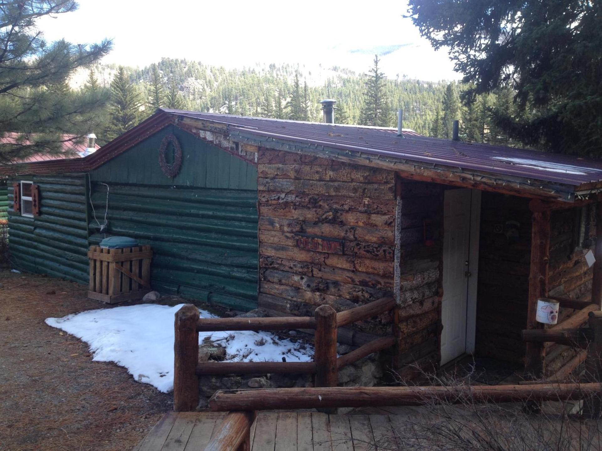 Riverbend Resort photo 35