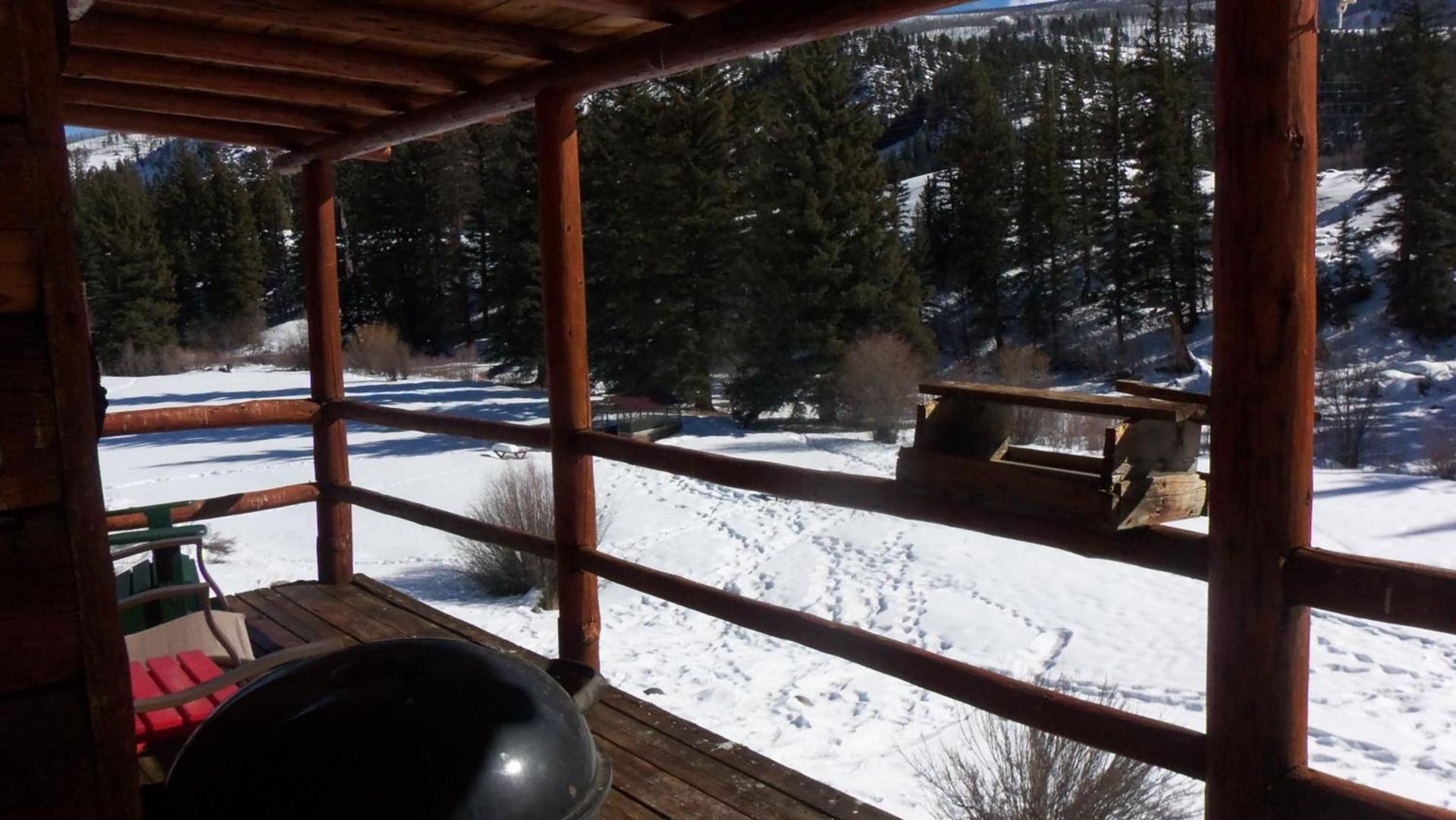 Riverbend Resort photo 54