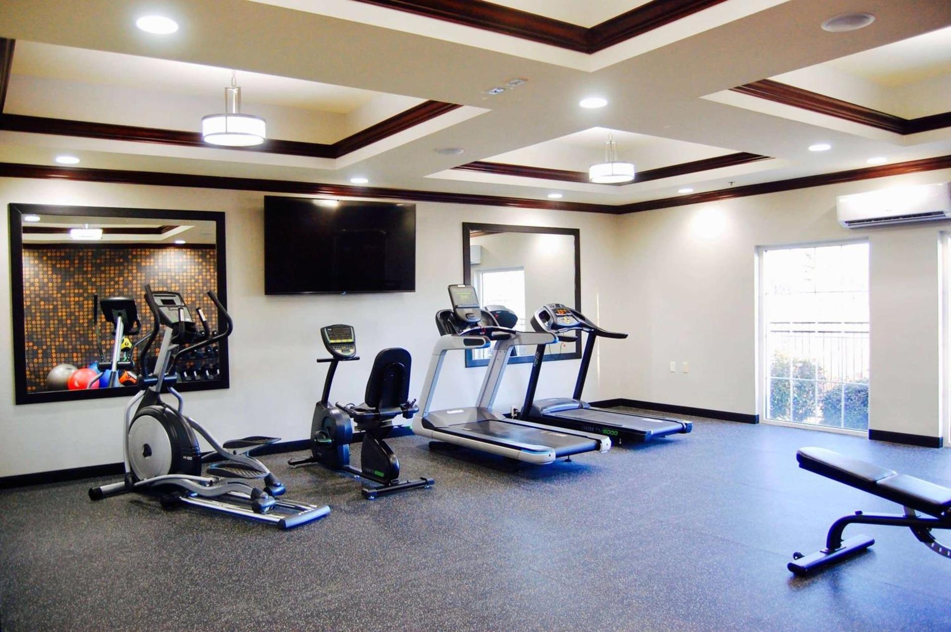 La Quinta by Wyndham Tupelo photo 13