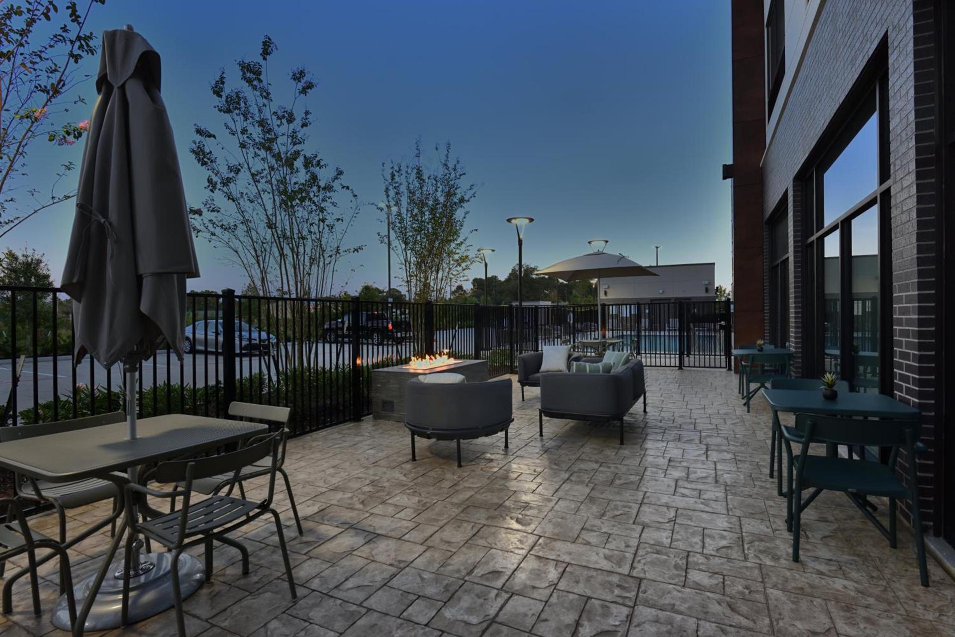 Holiday Inn Express & Suites Spring - Woodlands Area by IHG photo 20