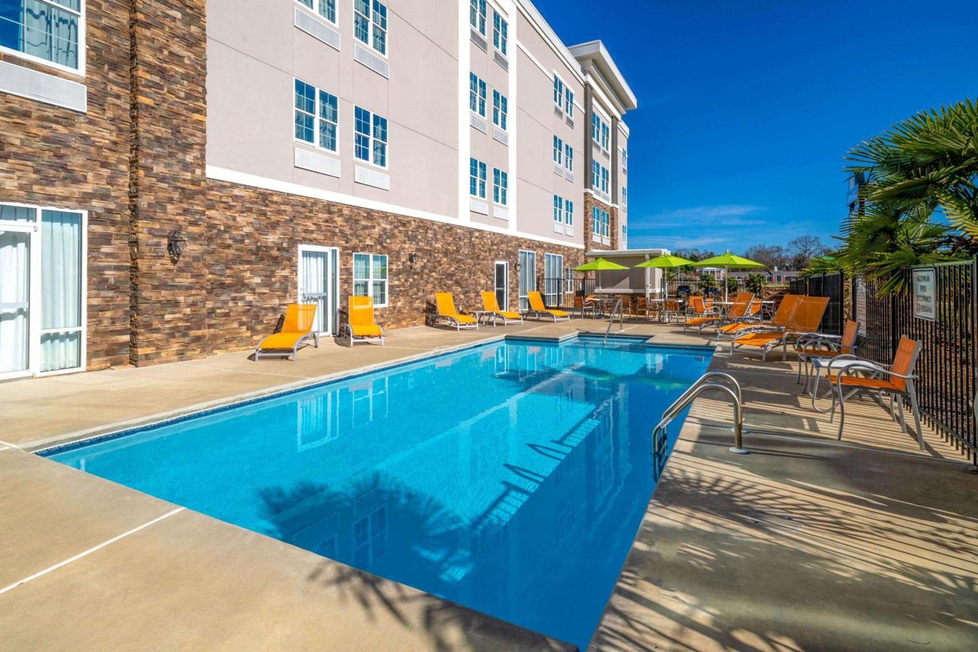 La Quinta by Wyndham Forsyth photo 8