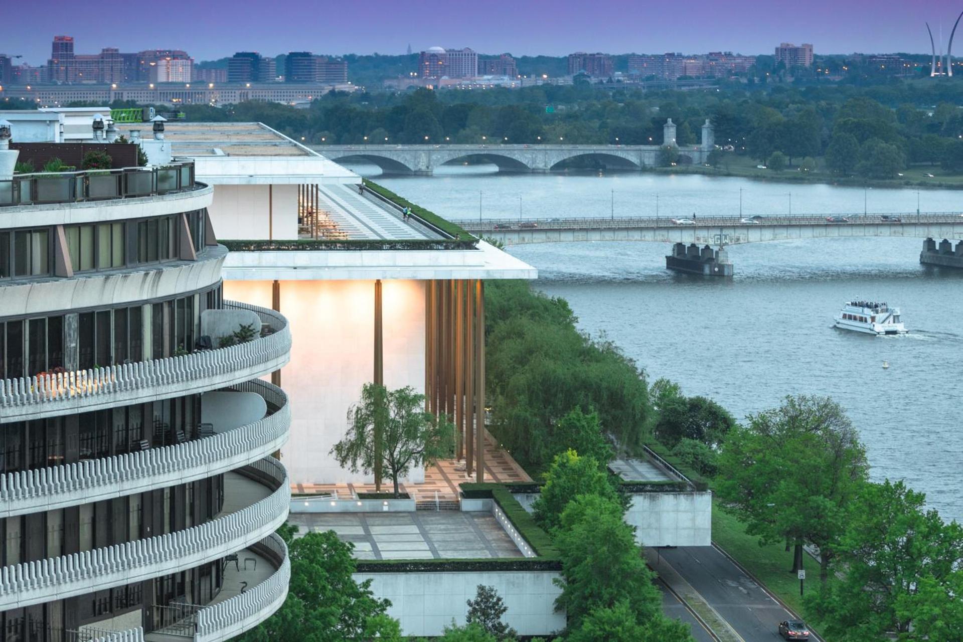 The Watergate Hotel Georgetown photo 31