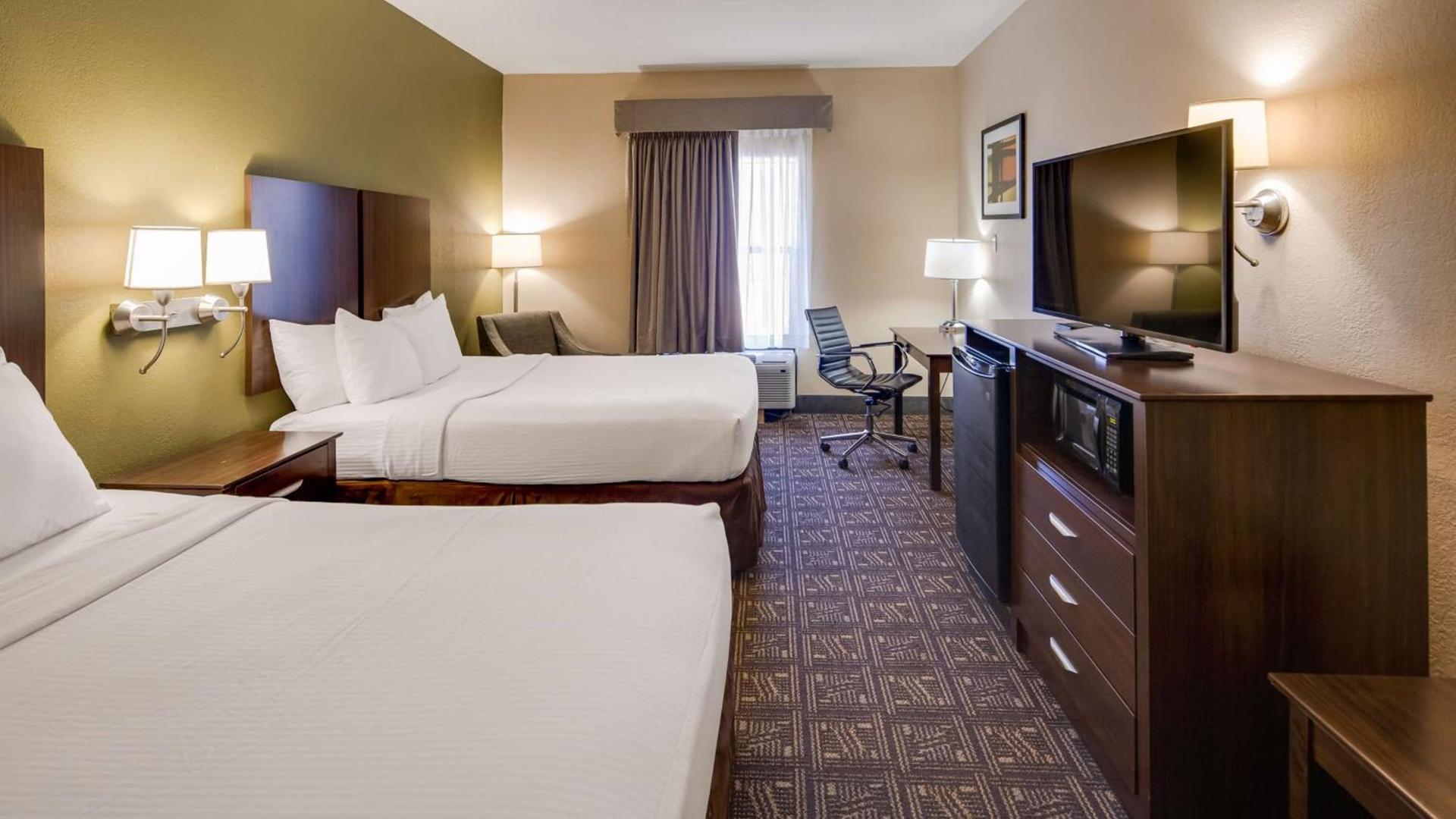 Best Western Rayne Inn photo 10
