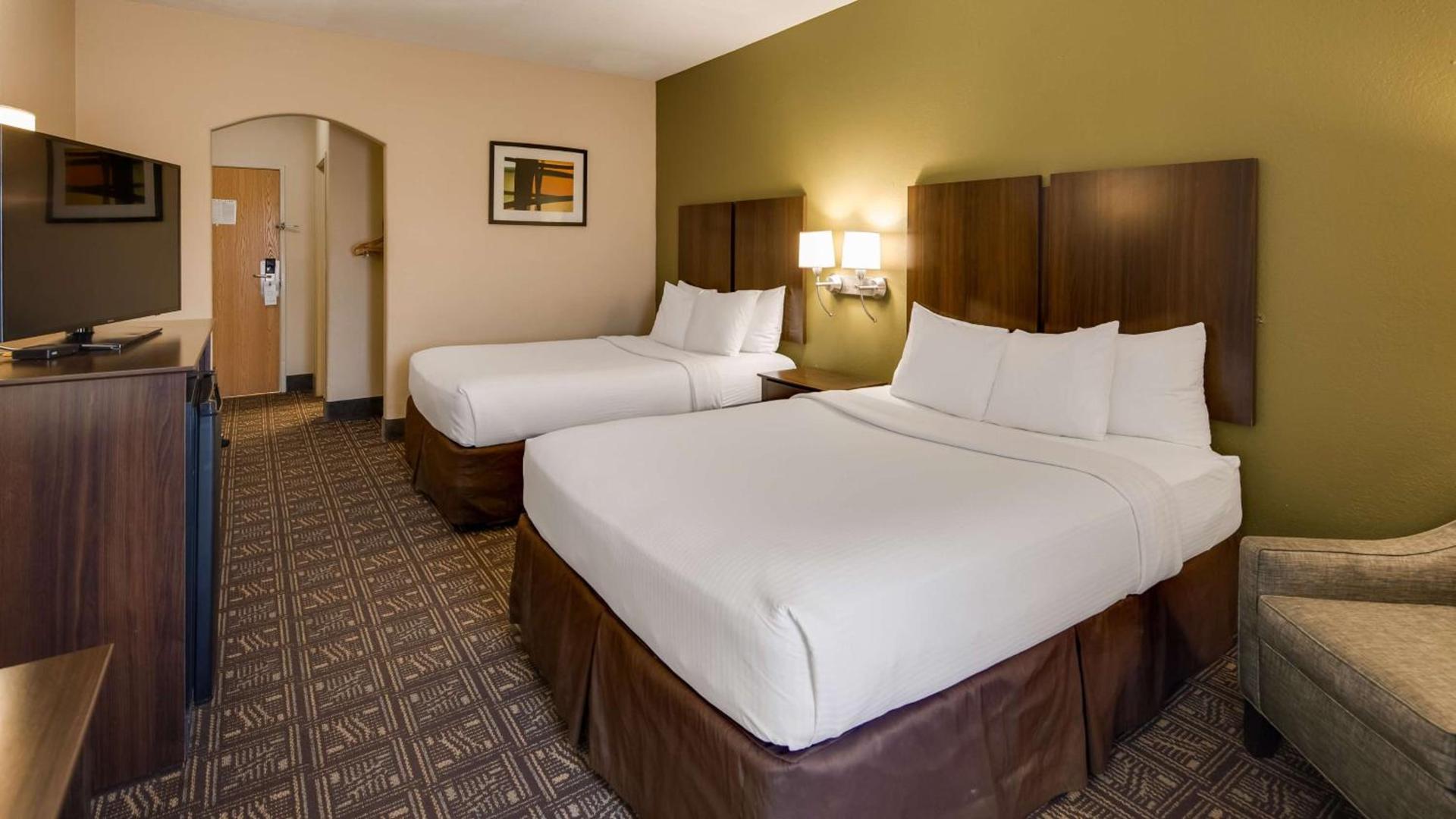 Best Western Rayne Inn photo 9