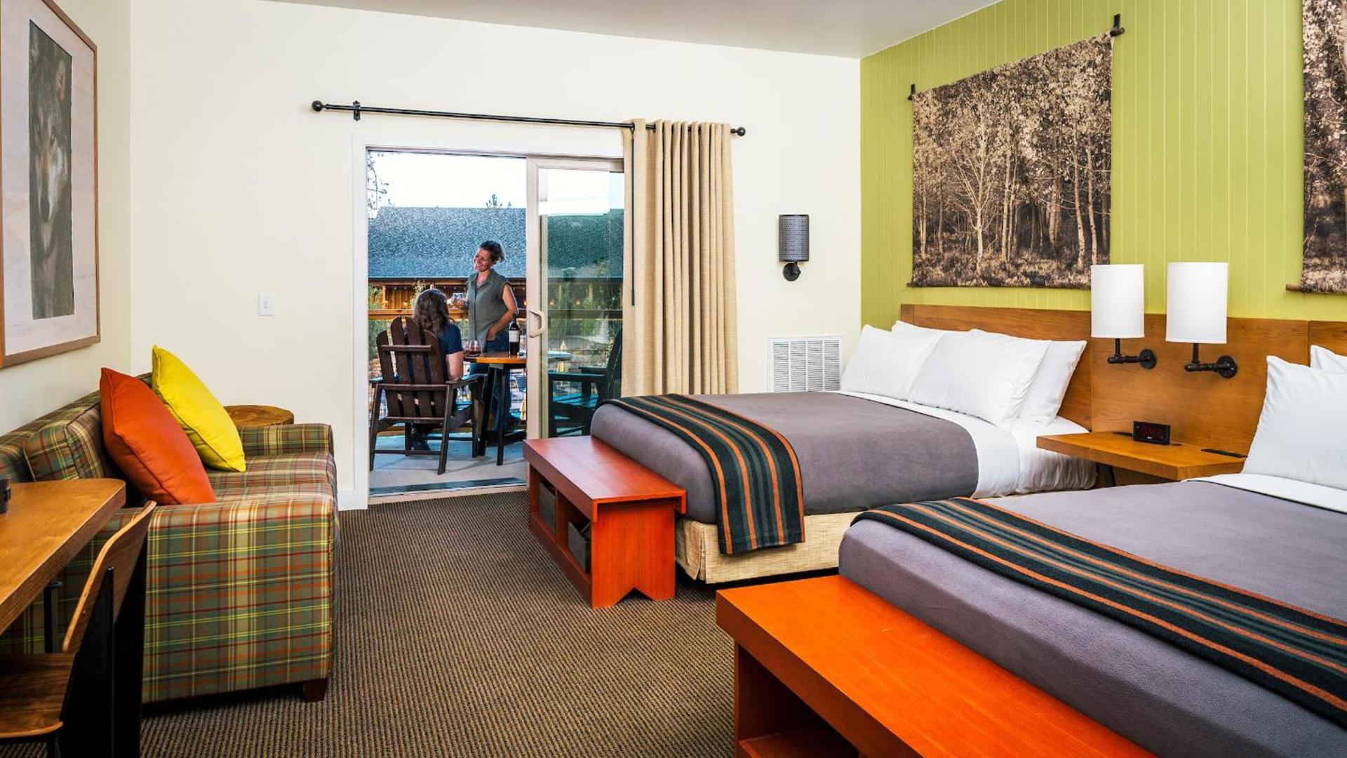 Rush Creek Lodge at Yosemite photo 49