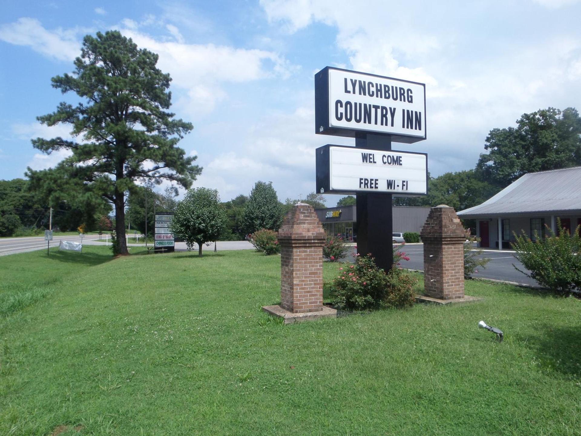 Lynchburg Country Inn photo 1